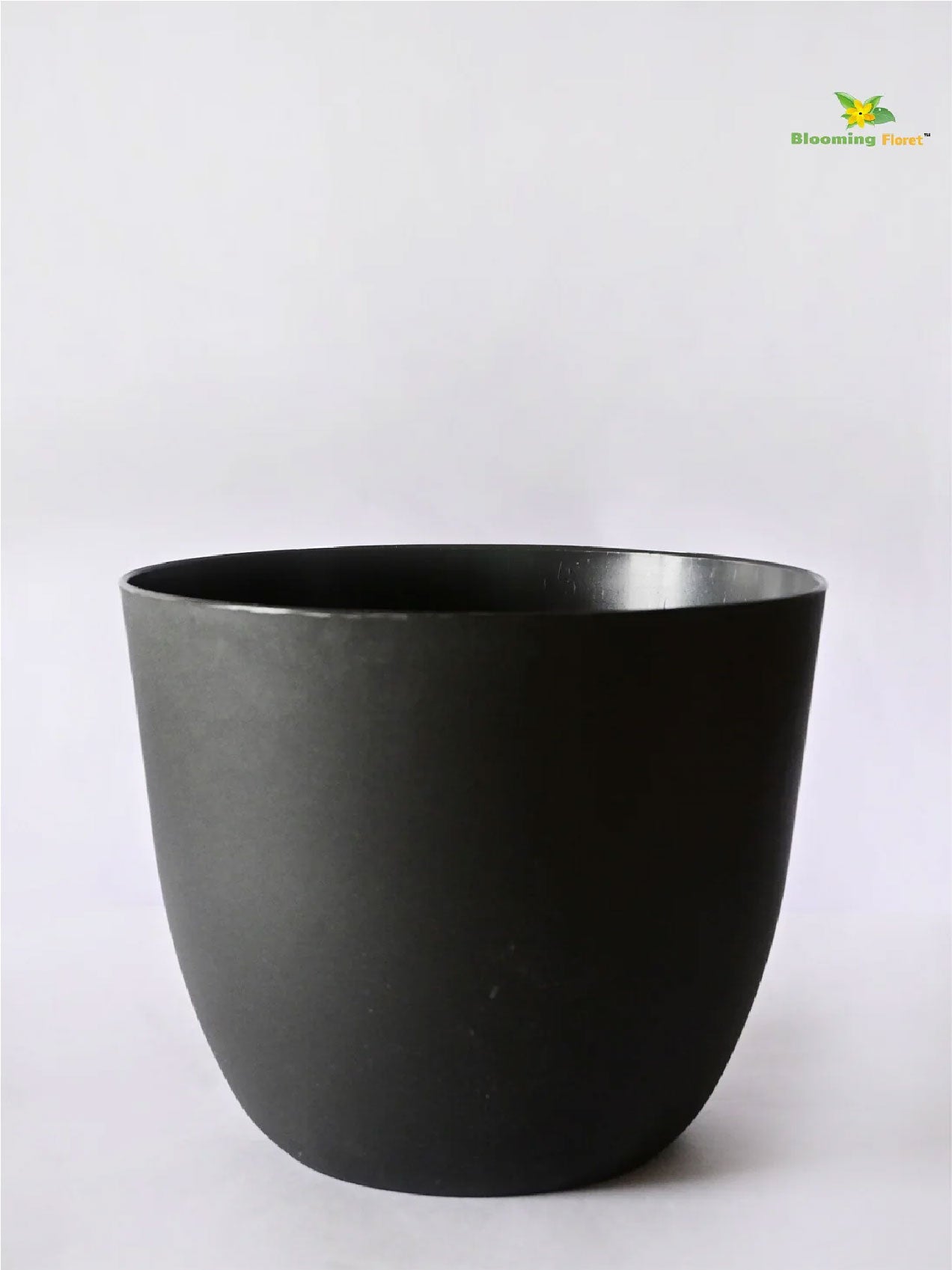 Black Round Planter