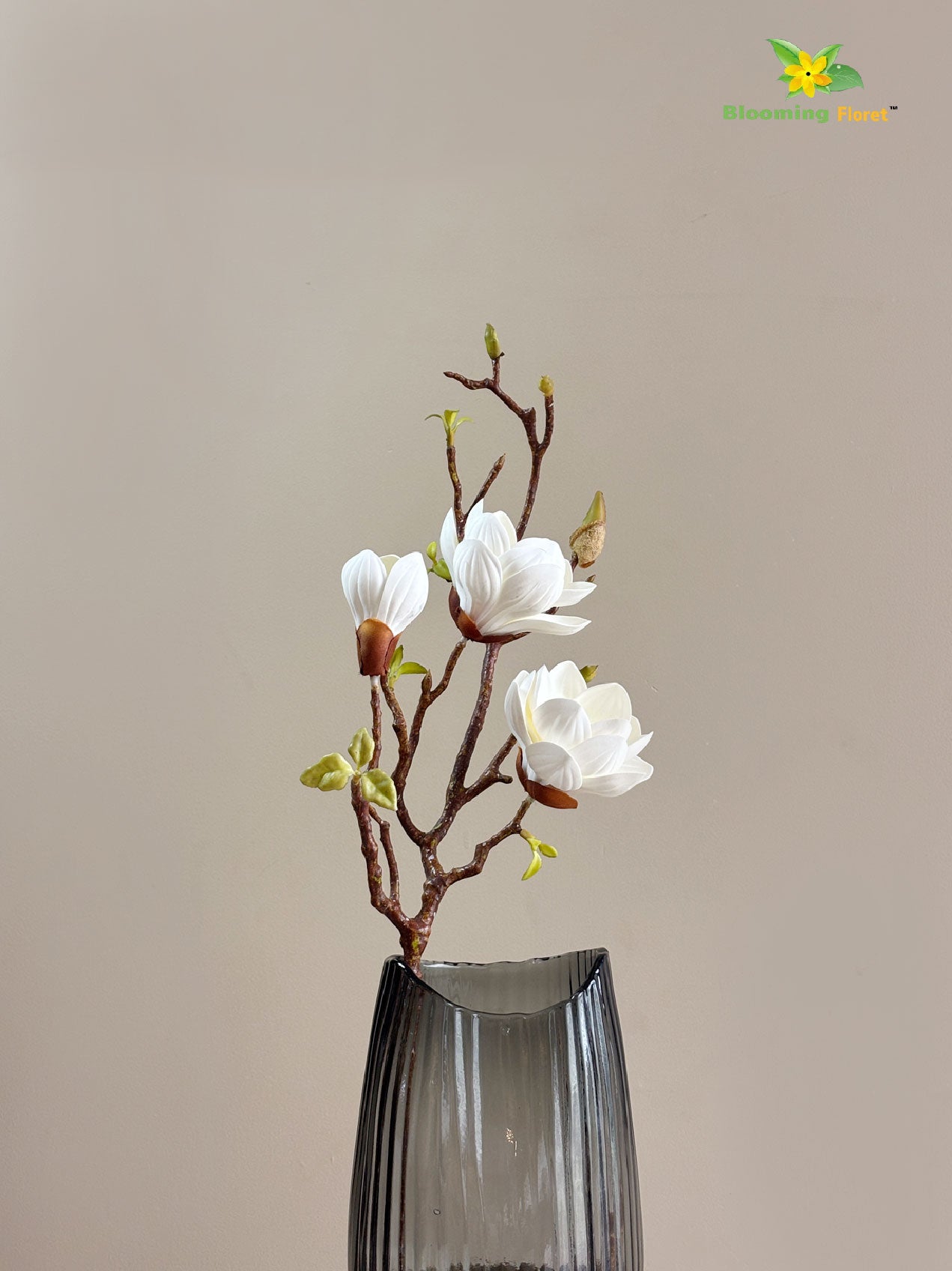 Magnolia Ikebana Flower Stick - White