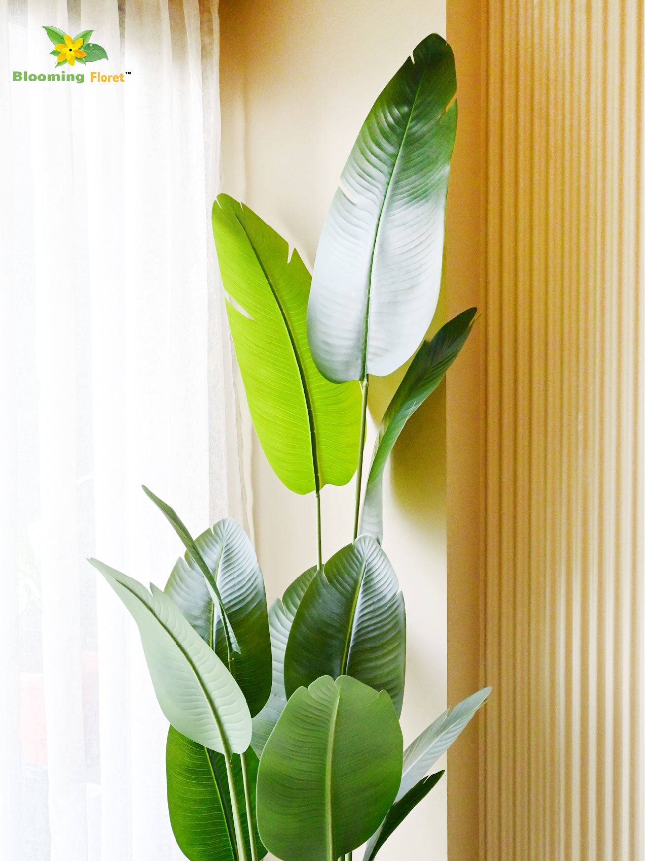 Artificial Banana Leaf Plant – 220 cm, with Basic Pot