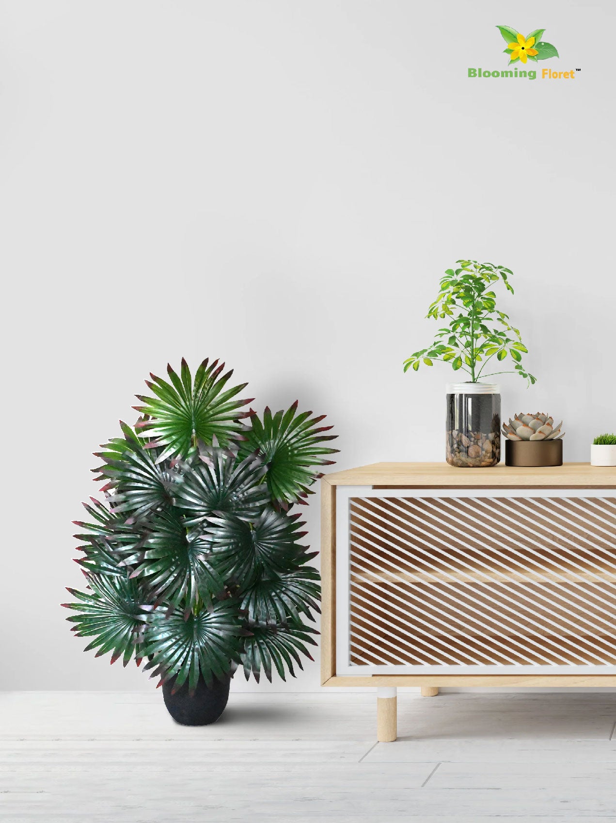 Artificial Fan Palm Plant – 78 cm, 18 Patterned Green Red Leaves, with Basic Pot