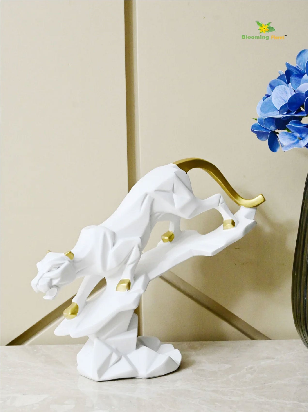 Modern Geometric 'Black & White Panther'
