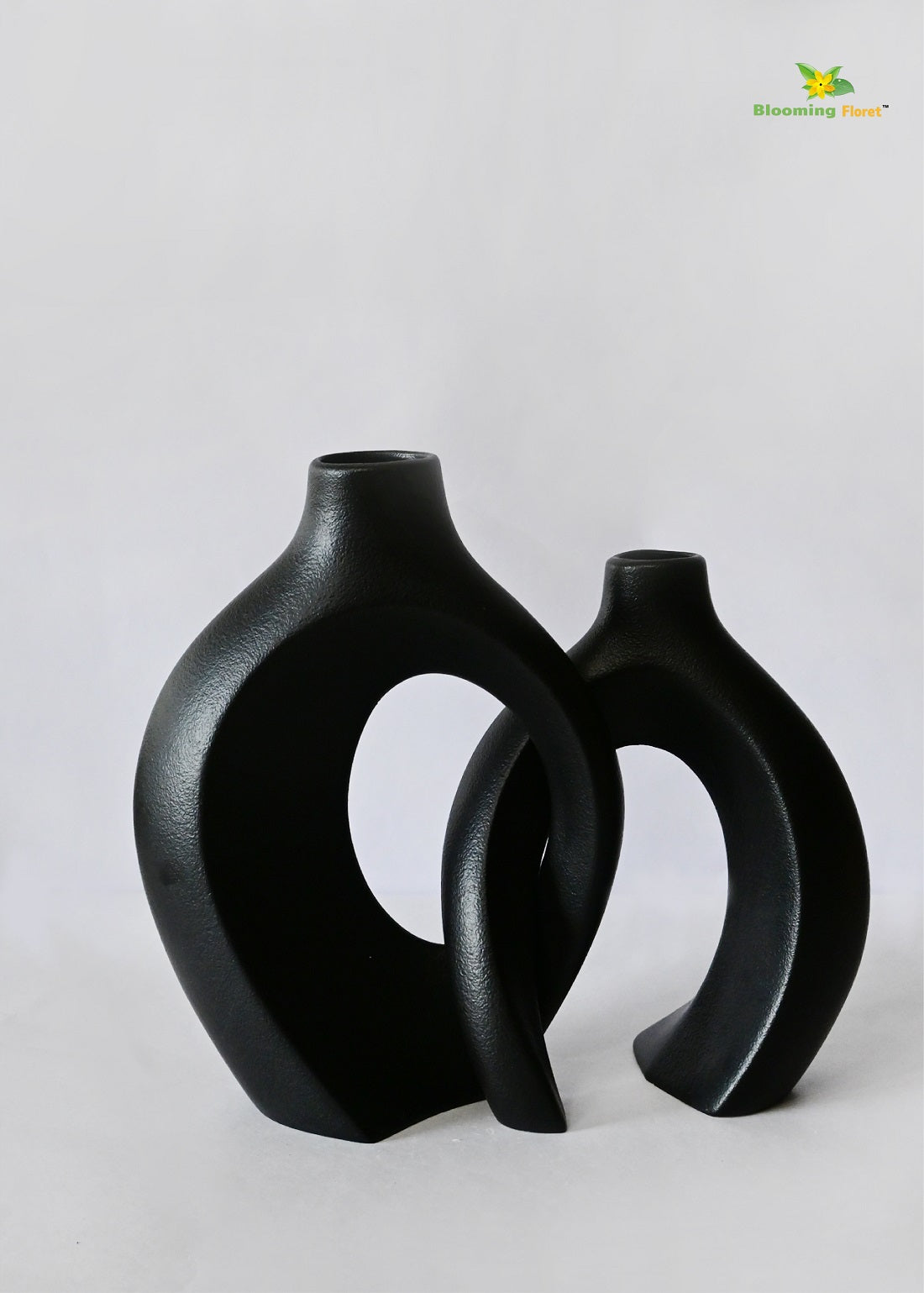 Harmony Loop Ceramic Vases | Black | 21 cm | Set of 2