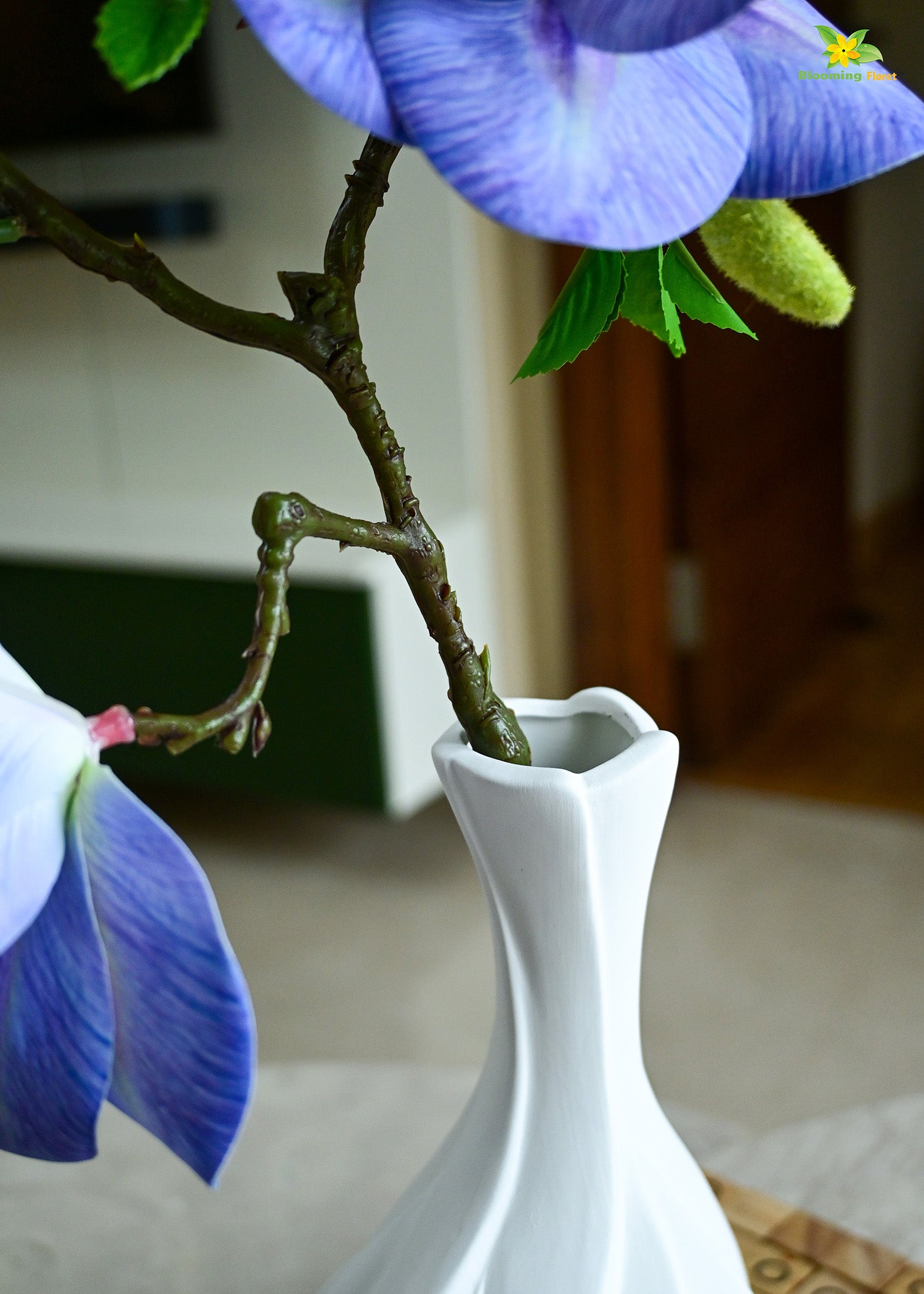 Chic Curves Ceramic Vase