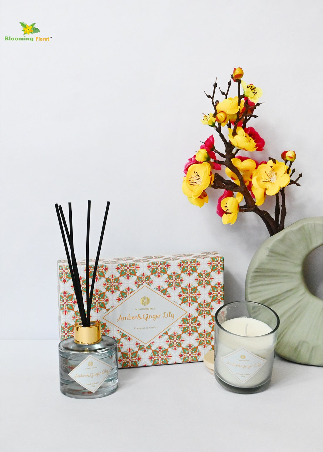 Reed Fragrance Diffuser & Scented Candles - Amber Ginger & Lily