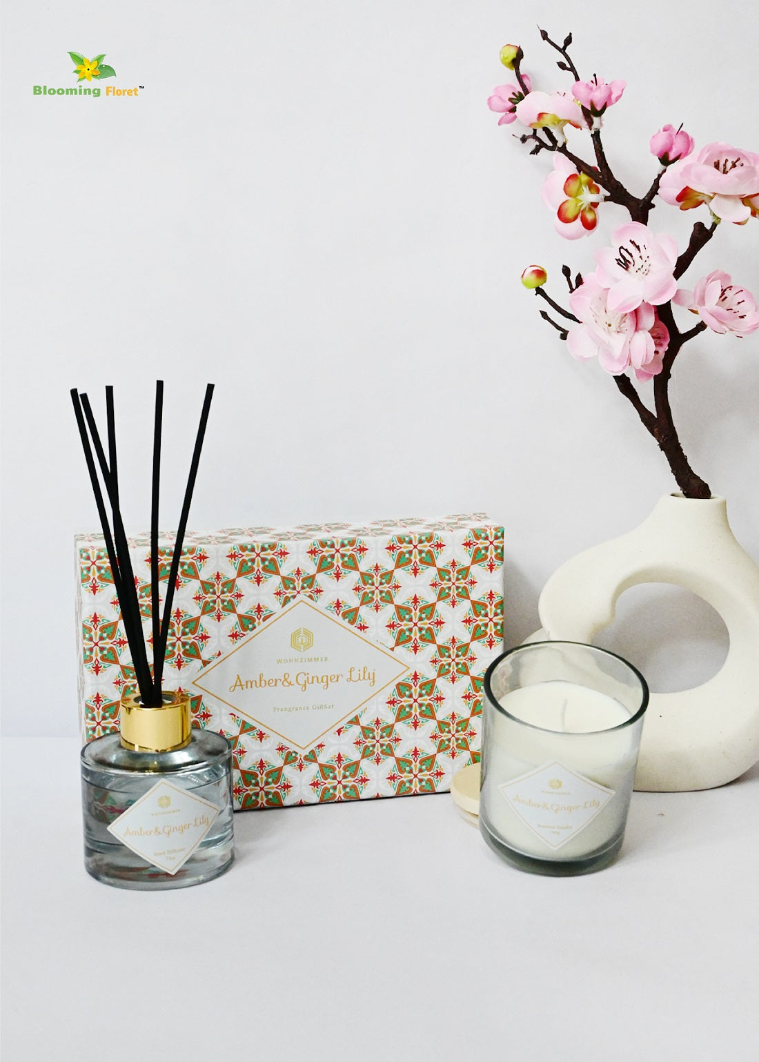 Reed Fragrance Diffuser & Scented Candles - Amber Ginger & Lily