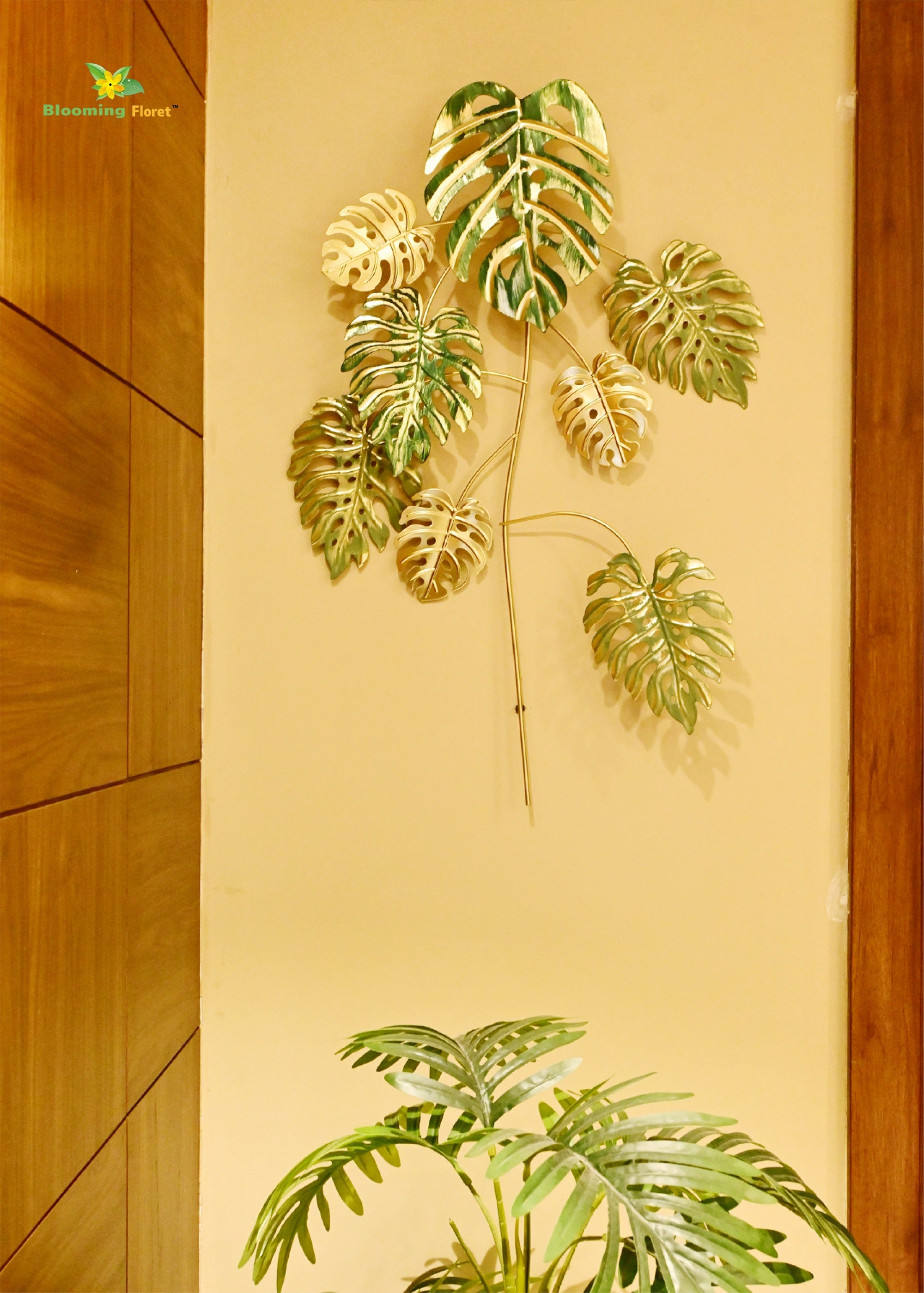 Luxe Monstera Metal Wall Art