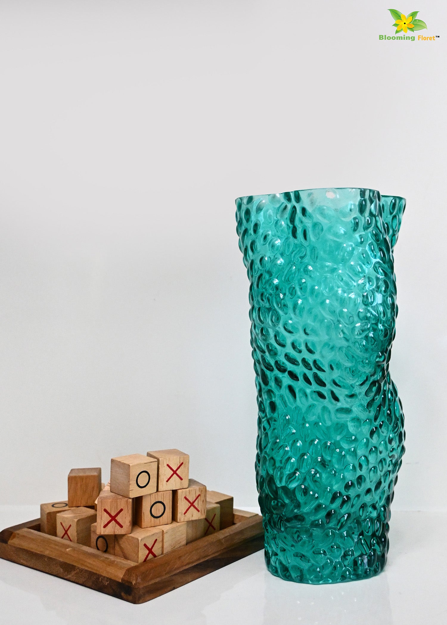 Twisted Glass Vase | Green | 23 cm