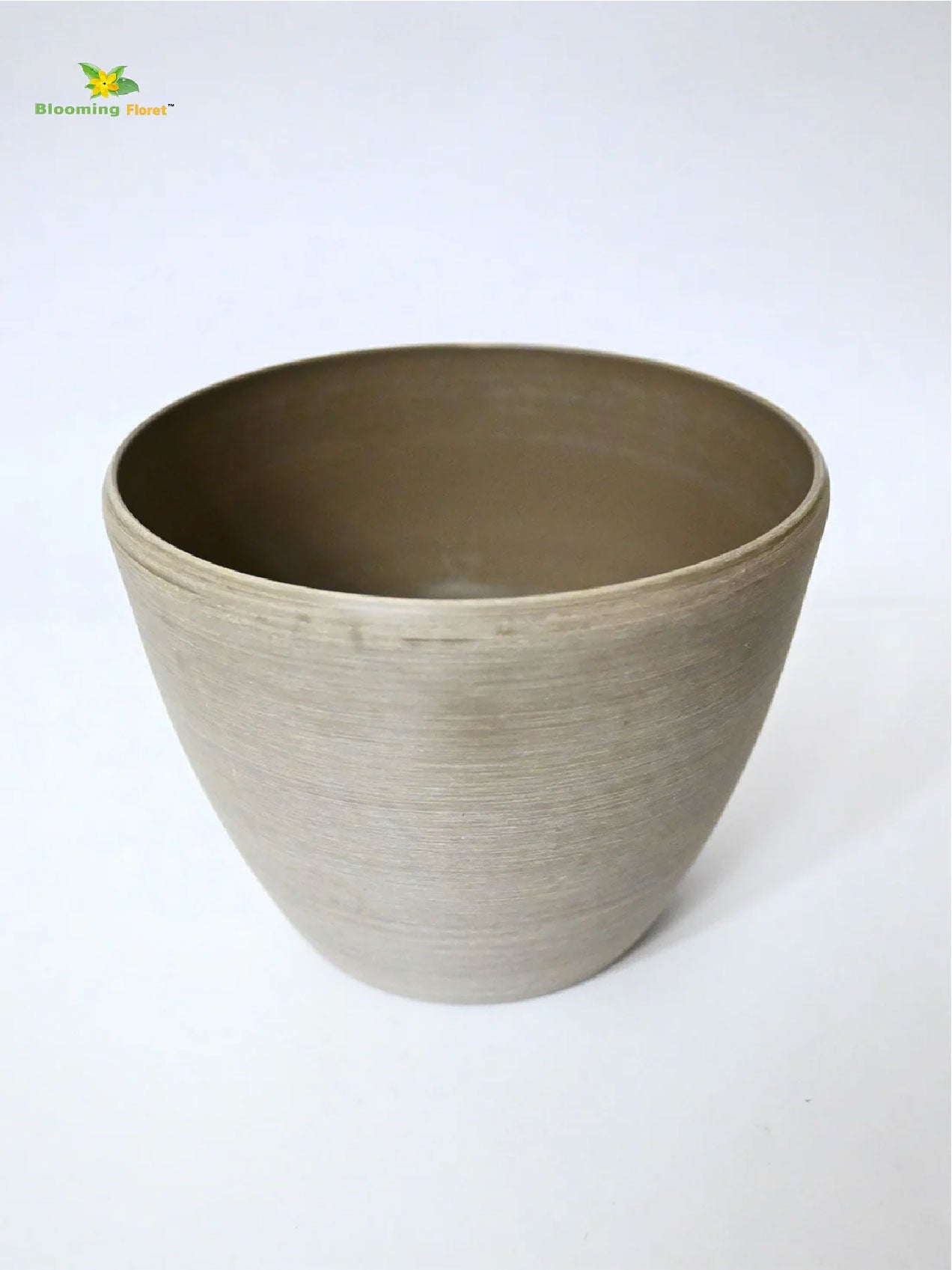 Decorative Pots Collection – Versatile Elegance for Every Space (Medium, set of 3)