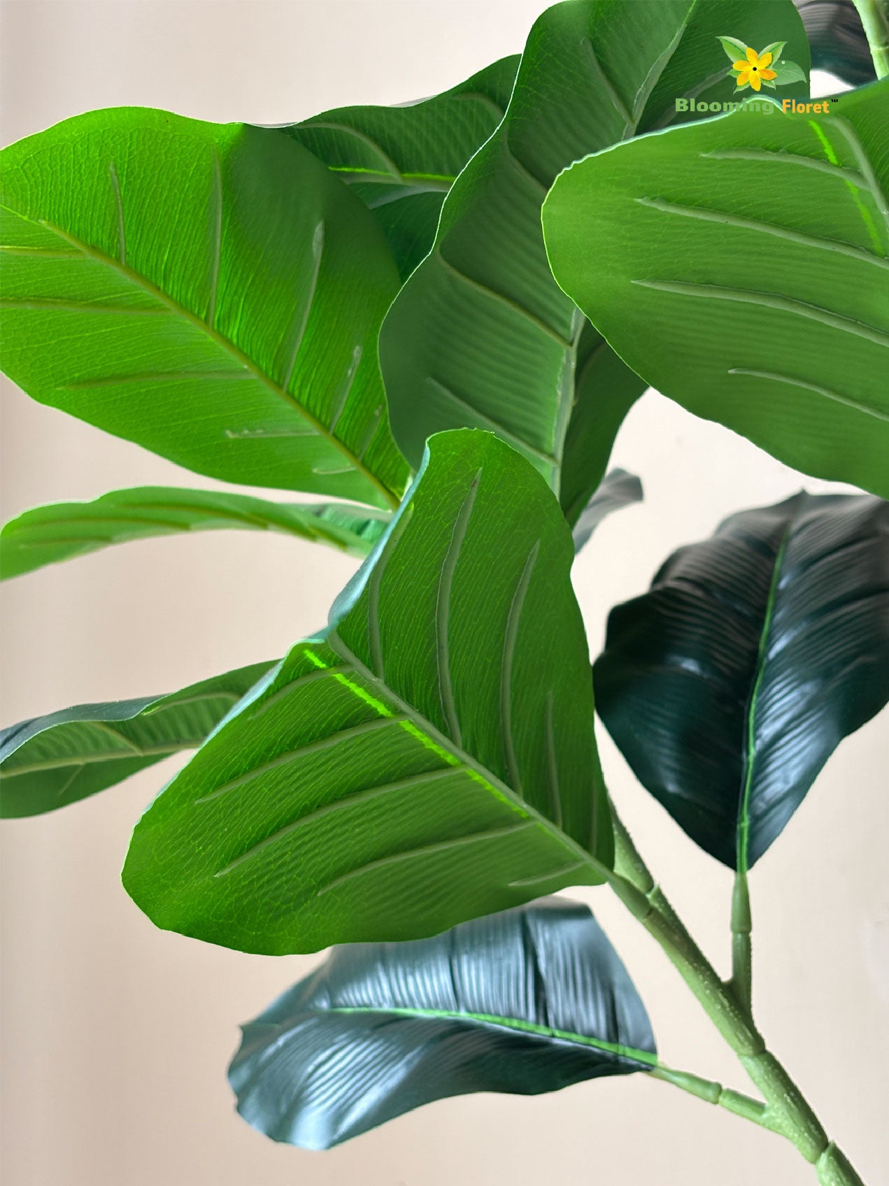 Artificial Jungle Velvet Plant – 95 cm, 33 Leaves, with Basic Pot