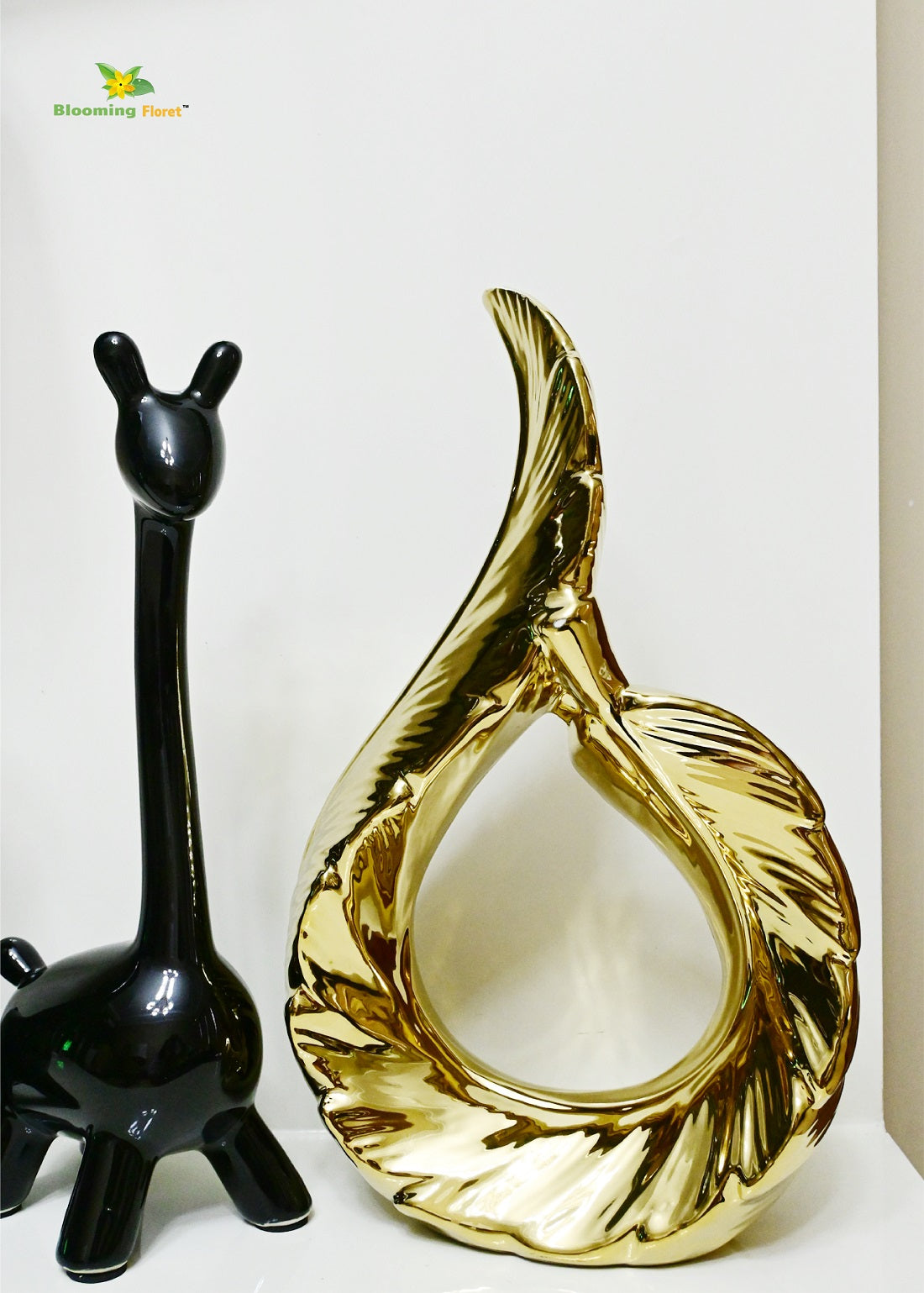 Ceramics Figurine Statue - Gold