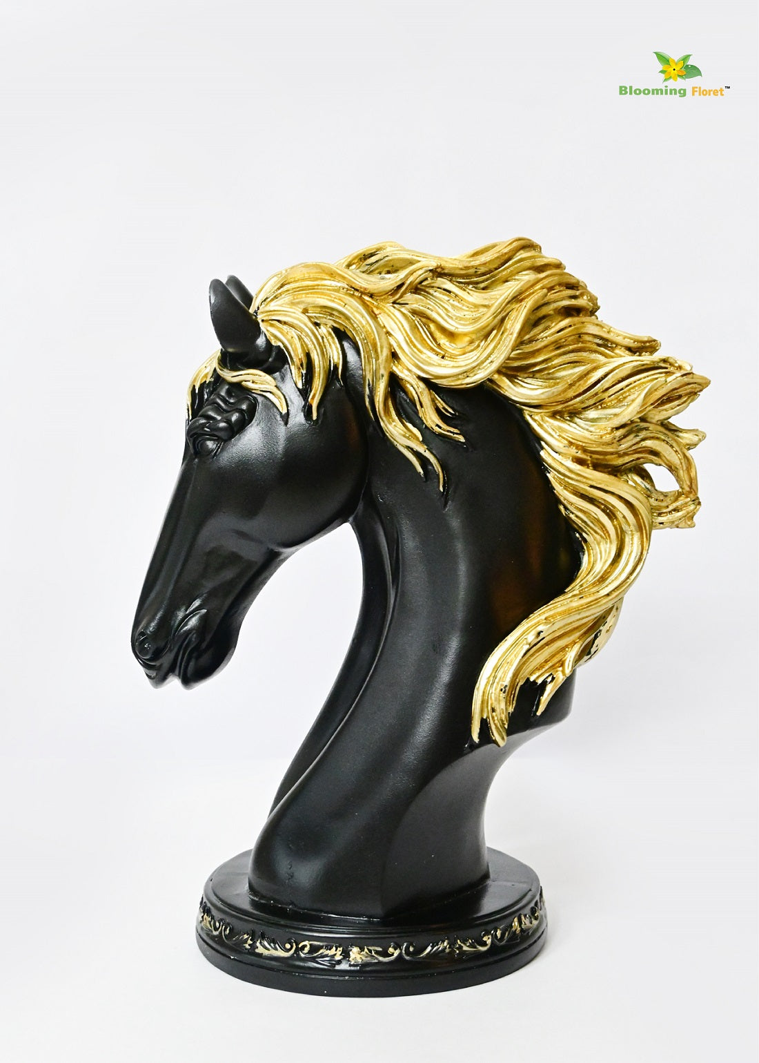 Majestic Equine Face Sculpture | Black | 24 cm