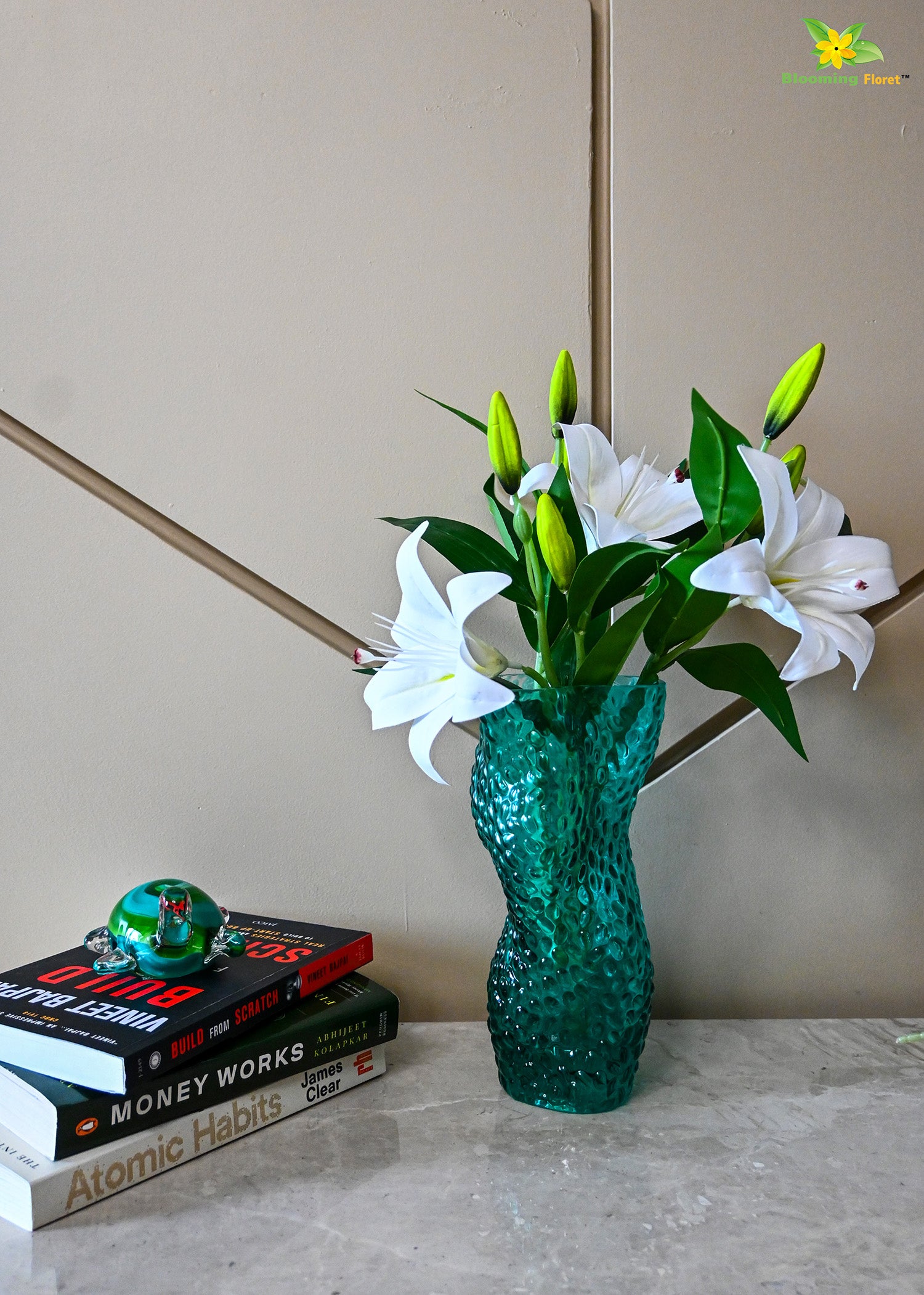 Twisted Glass Vase | Green | 23 cm