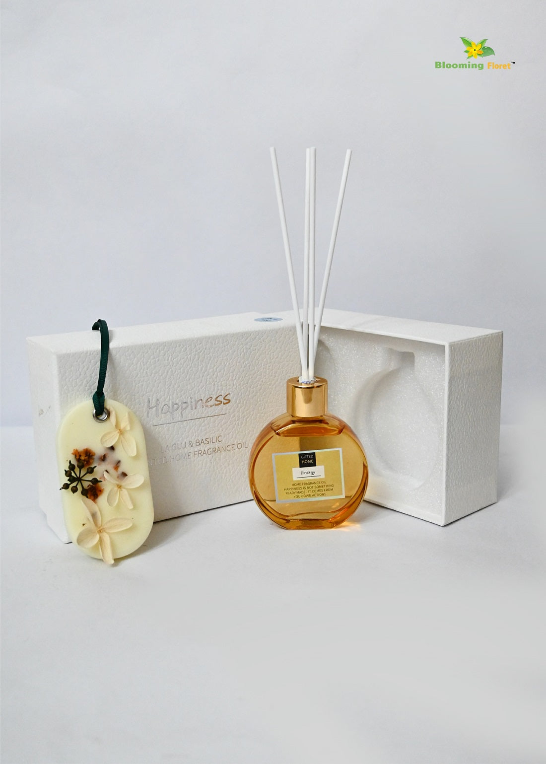 Reed Fragrance Diffuser with Air Freshener