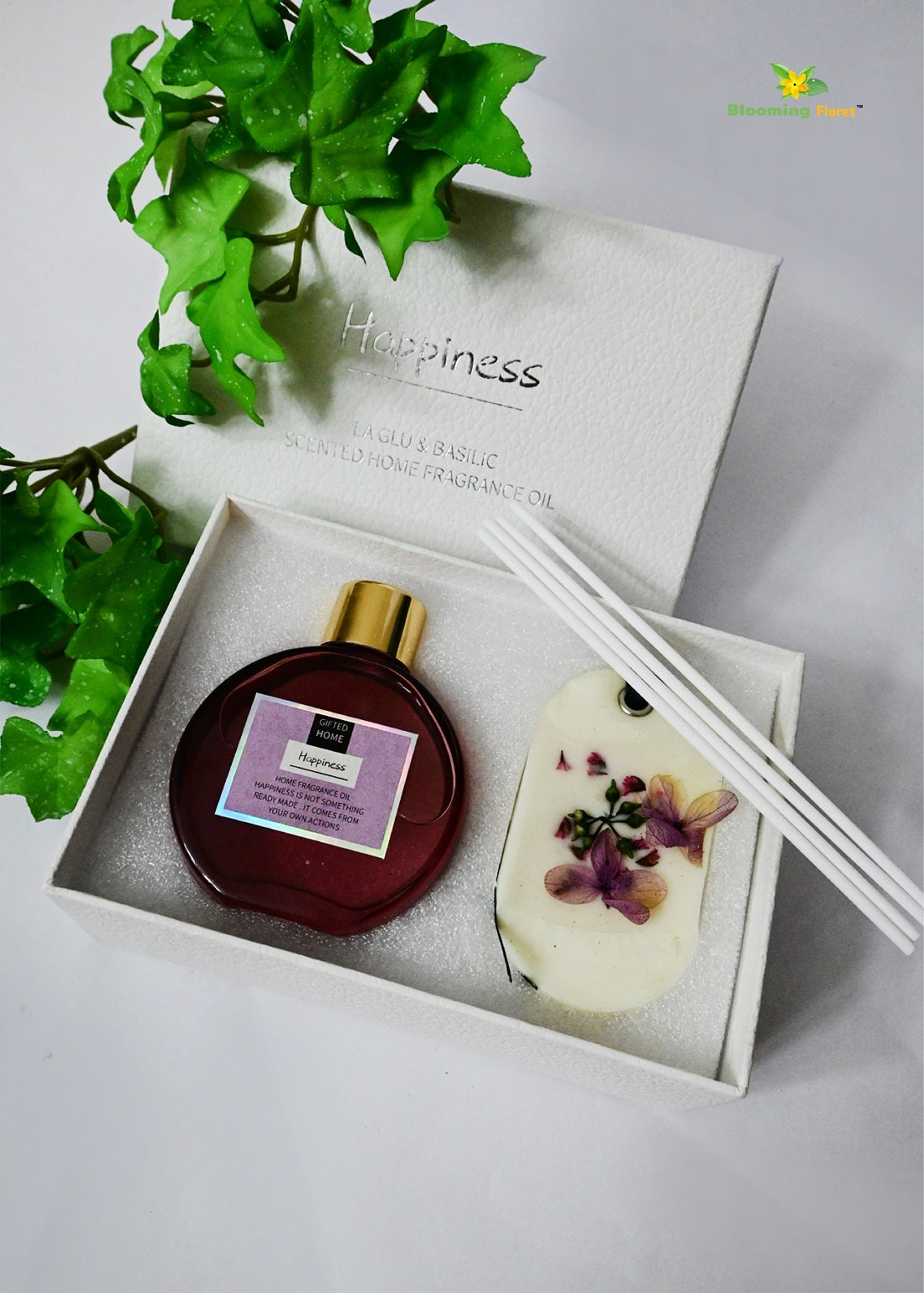 Reed Fragrance Diffuser with Air Freshener