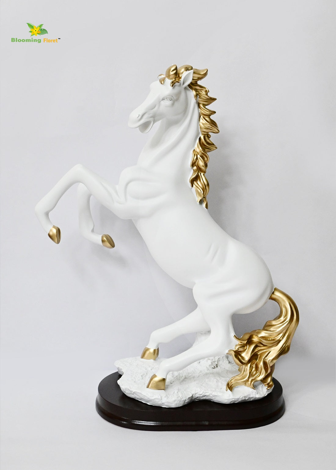 Horse with Gold hair Showpiece - White