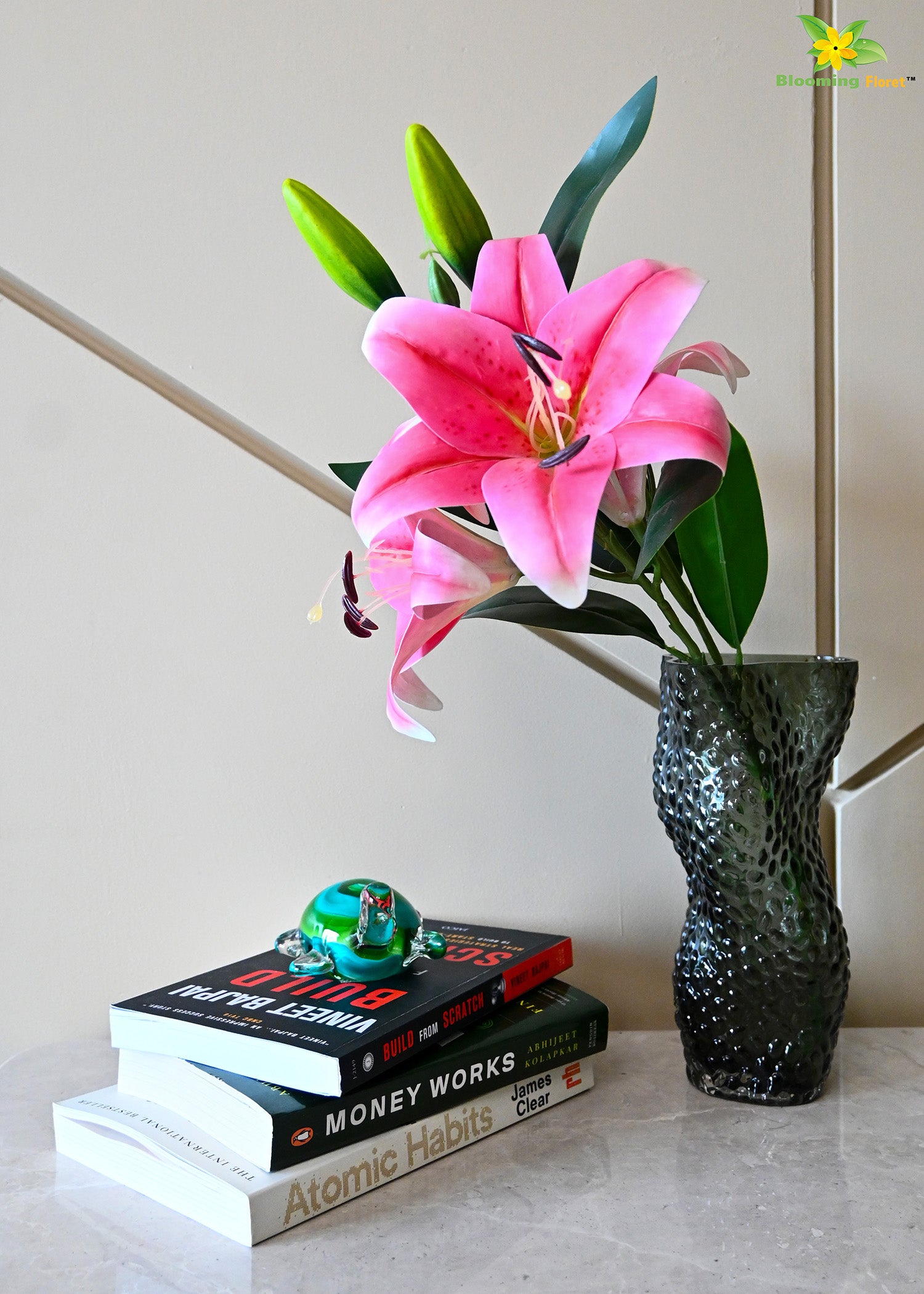 Twisted Glass Vase | Black | 23 cm