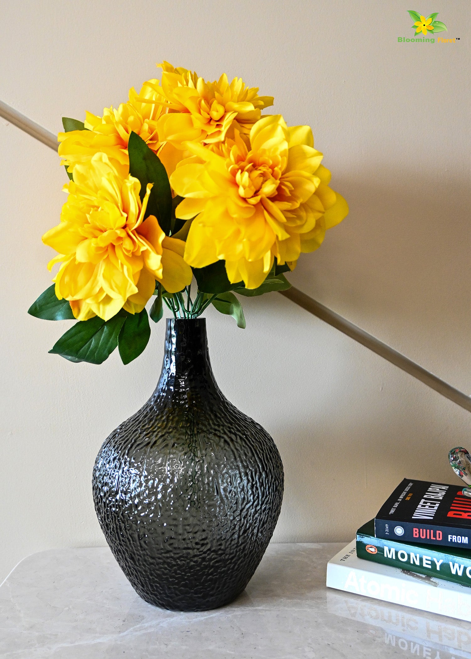 Globular Glass Vase | Black | 25 cm