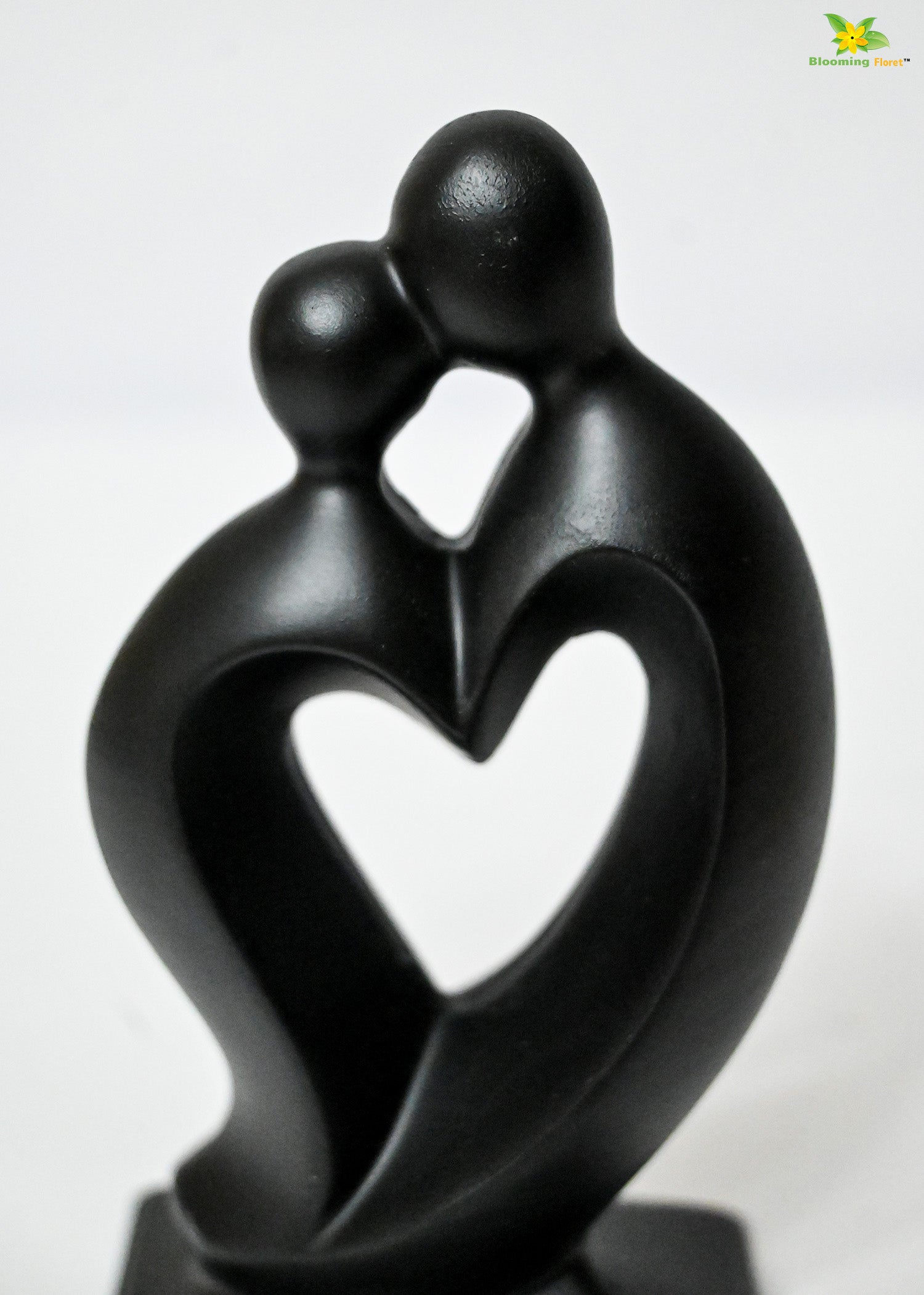 Couple Love Heart Figurine - Black
