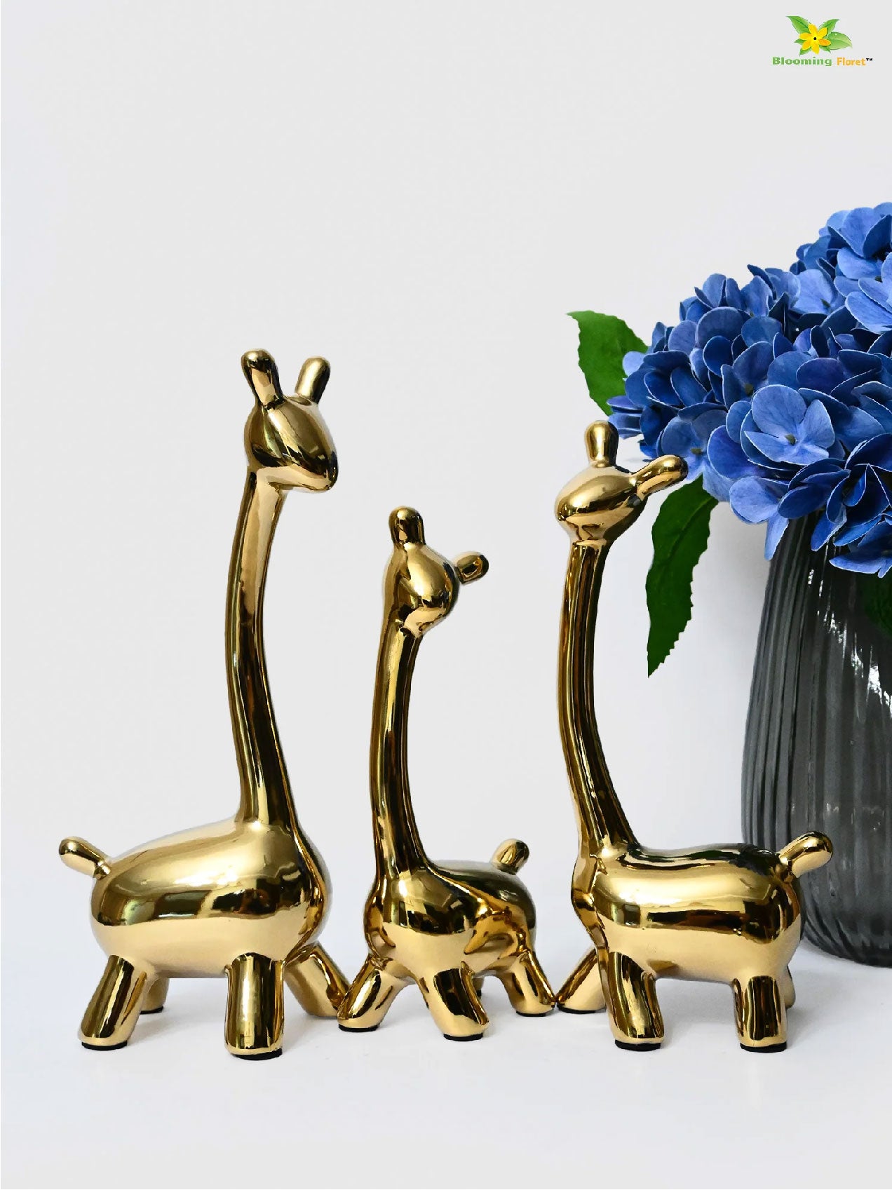 Artistry Giraffe Trio Set - Golden