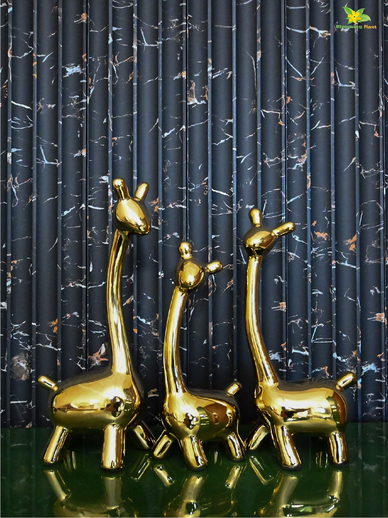 Artistry Giraffe Trio Set - Golden