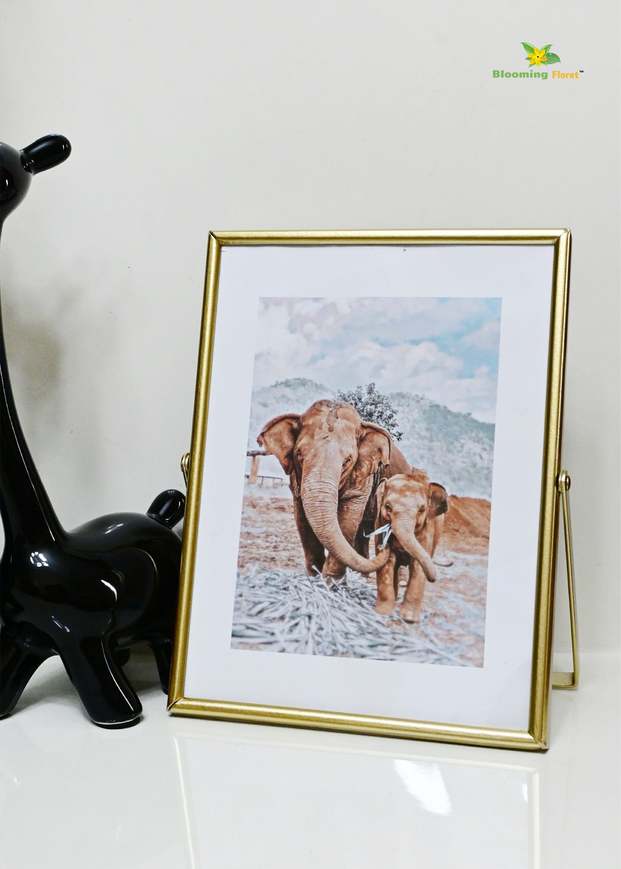 Elephant Metal Photo Frame (16 x 21cm)