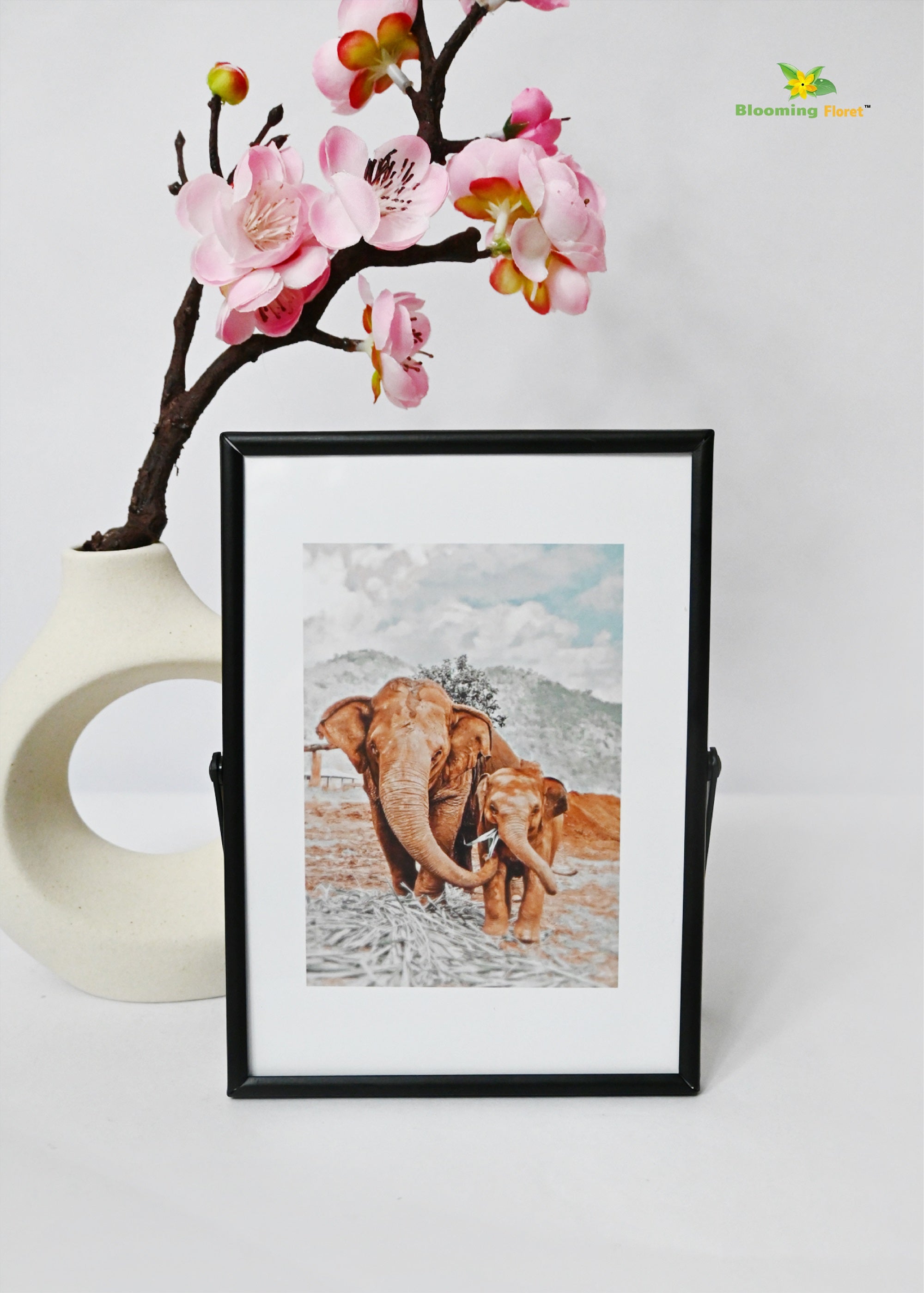 Elephant Metal Photo Frame (13 x 18cm)