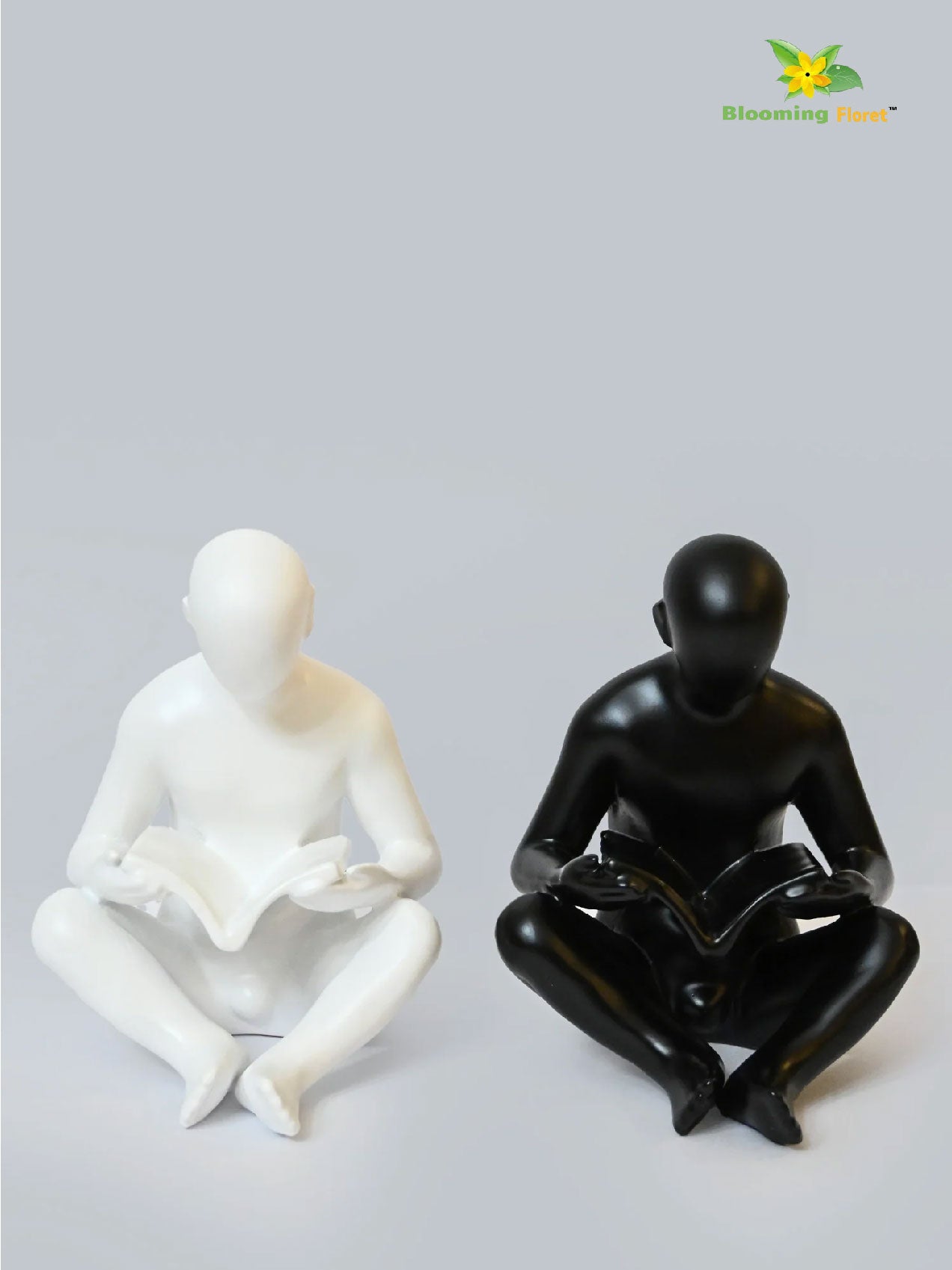 Readers Duo - Black and White