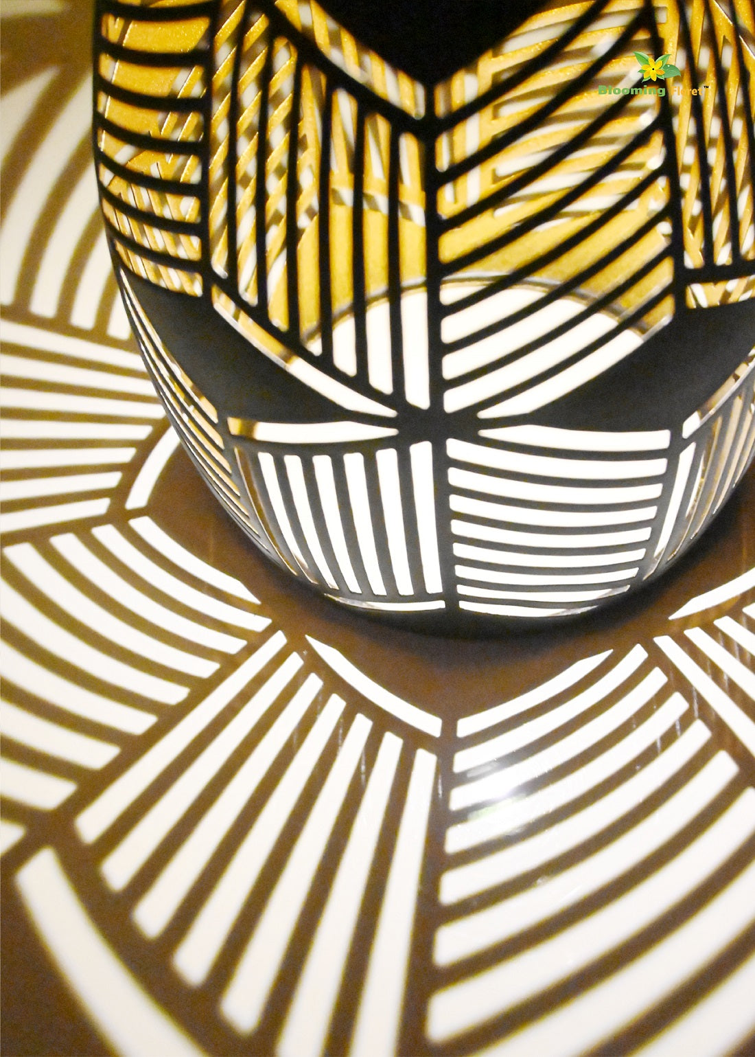 Premium Solar Lantern – 15 cm