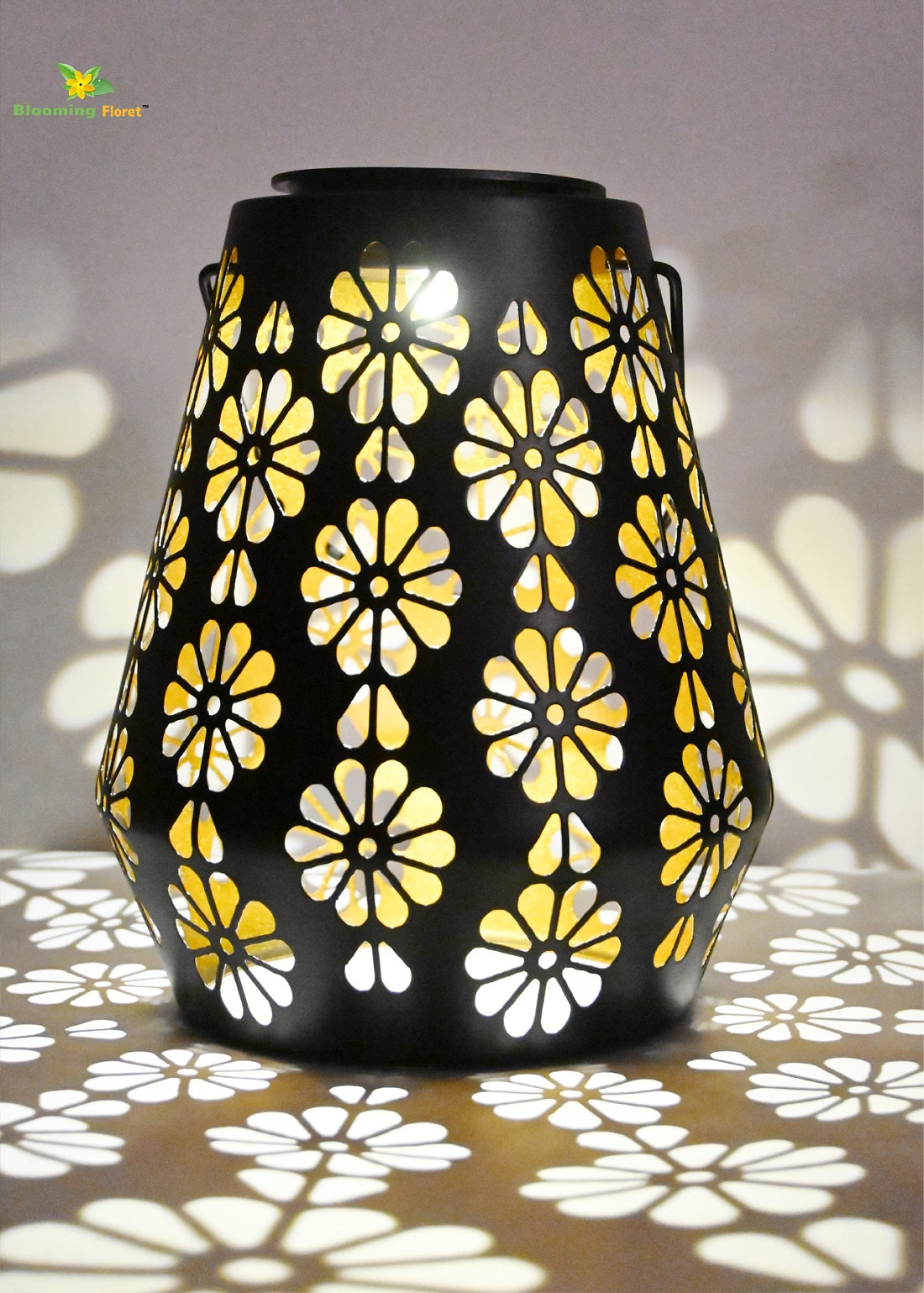 Premium Lantern (21 cm) – Vintage & Modern Design for Every Space