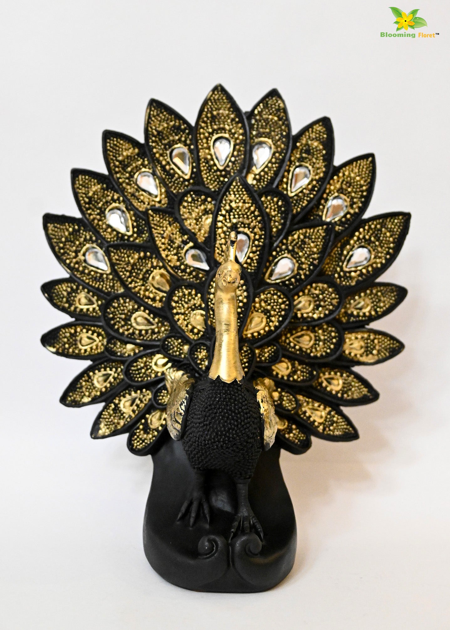 Luxurious Peacock Sculpture