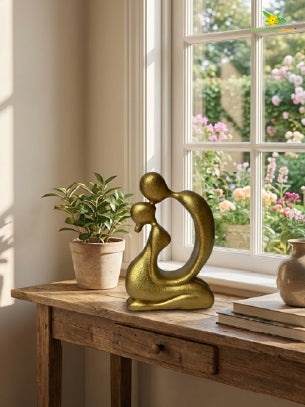 Romantic Abstract Kiss Figurine - Golden