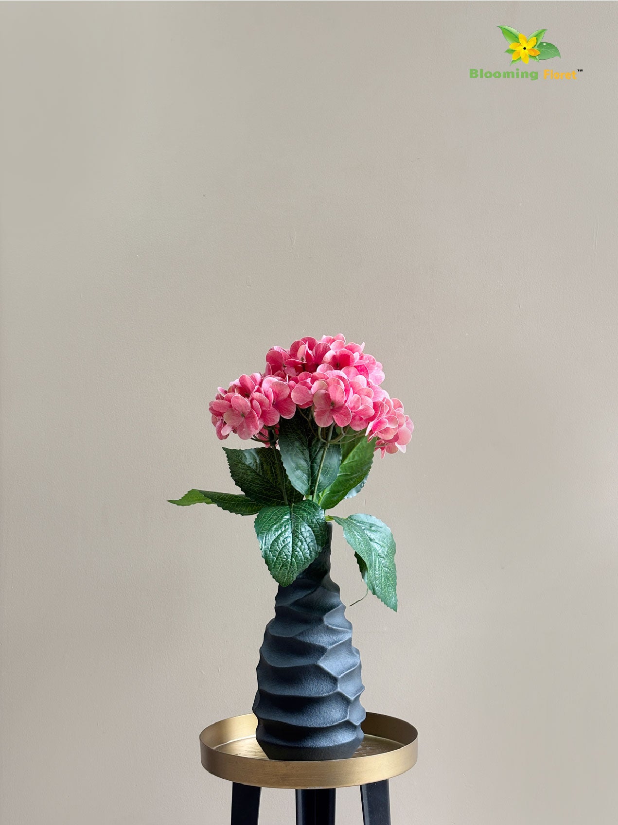 Artificial Hydrangea Flower Bunch - Light Pink