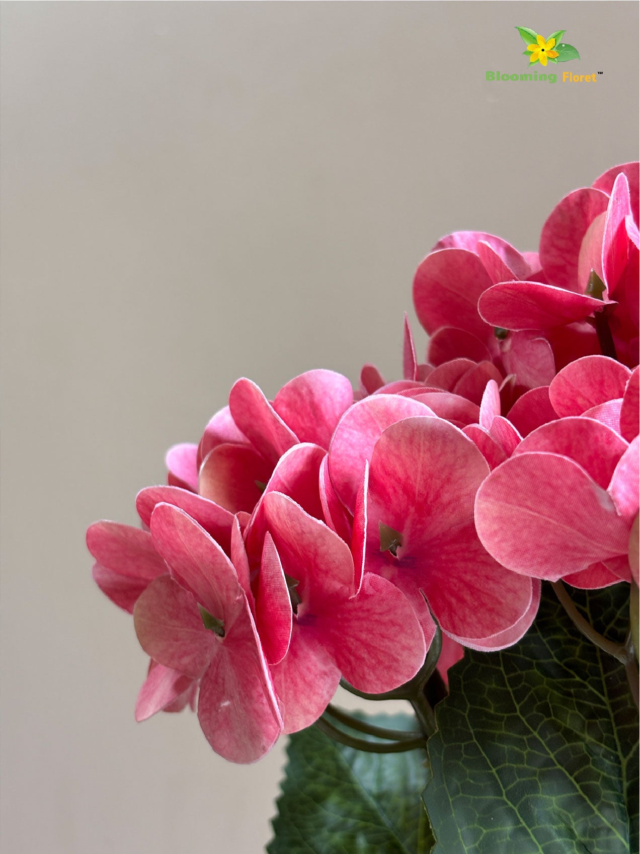 Artificial Hydrangea Flower Bunch - Light Pink