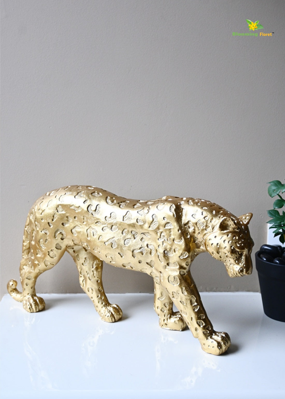 Majestic Aura Gold Leopard Figurine