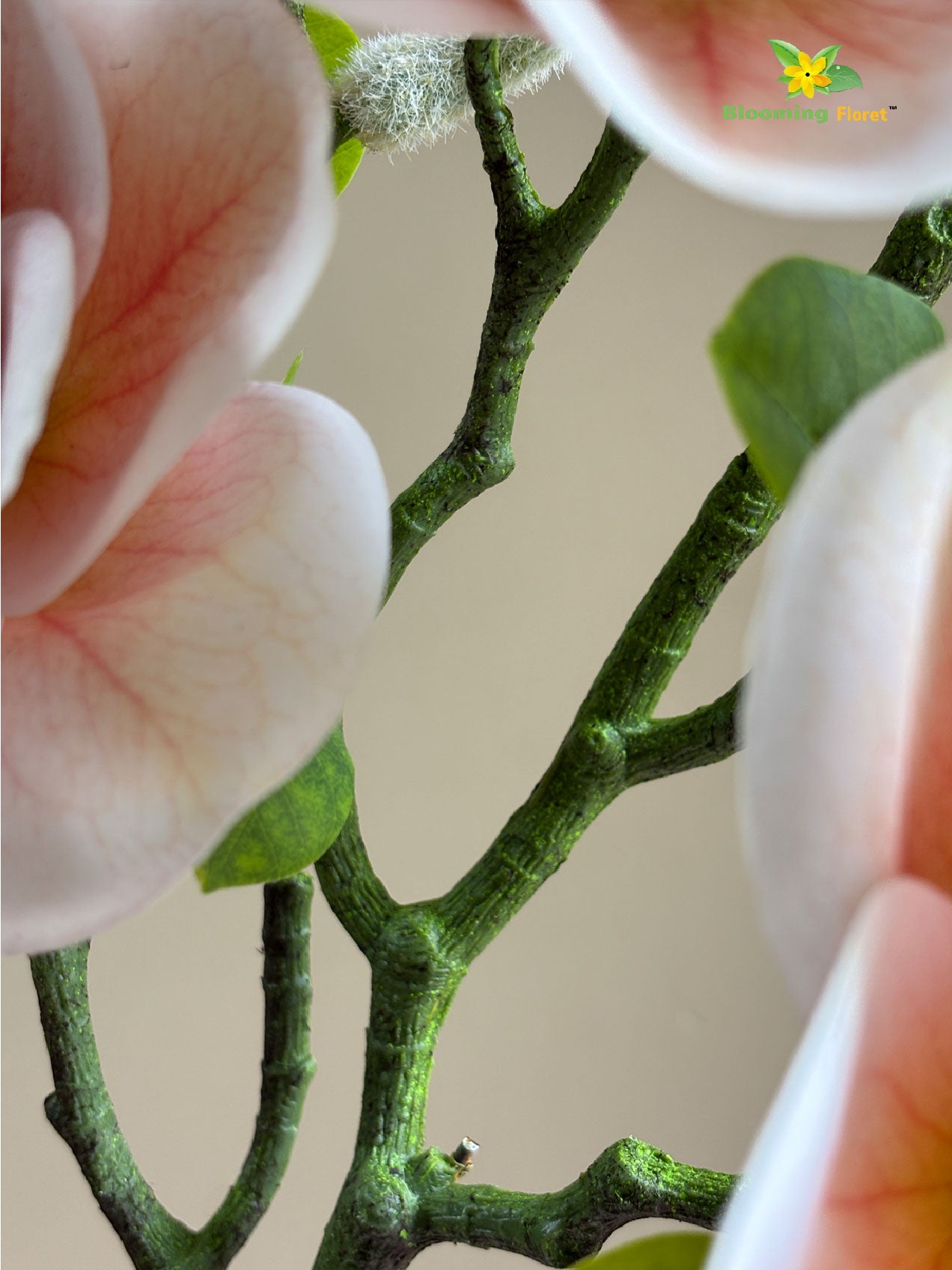 Magnolia Flower Stick - Peach