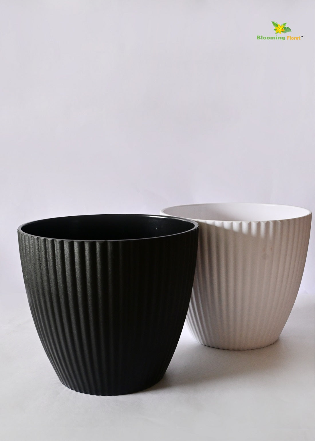 Elegant Ribbed Melamine Pot