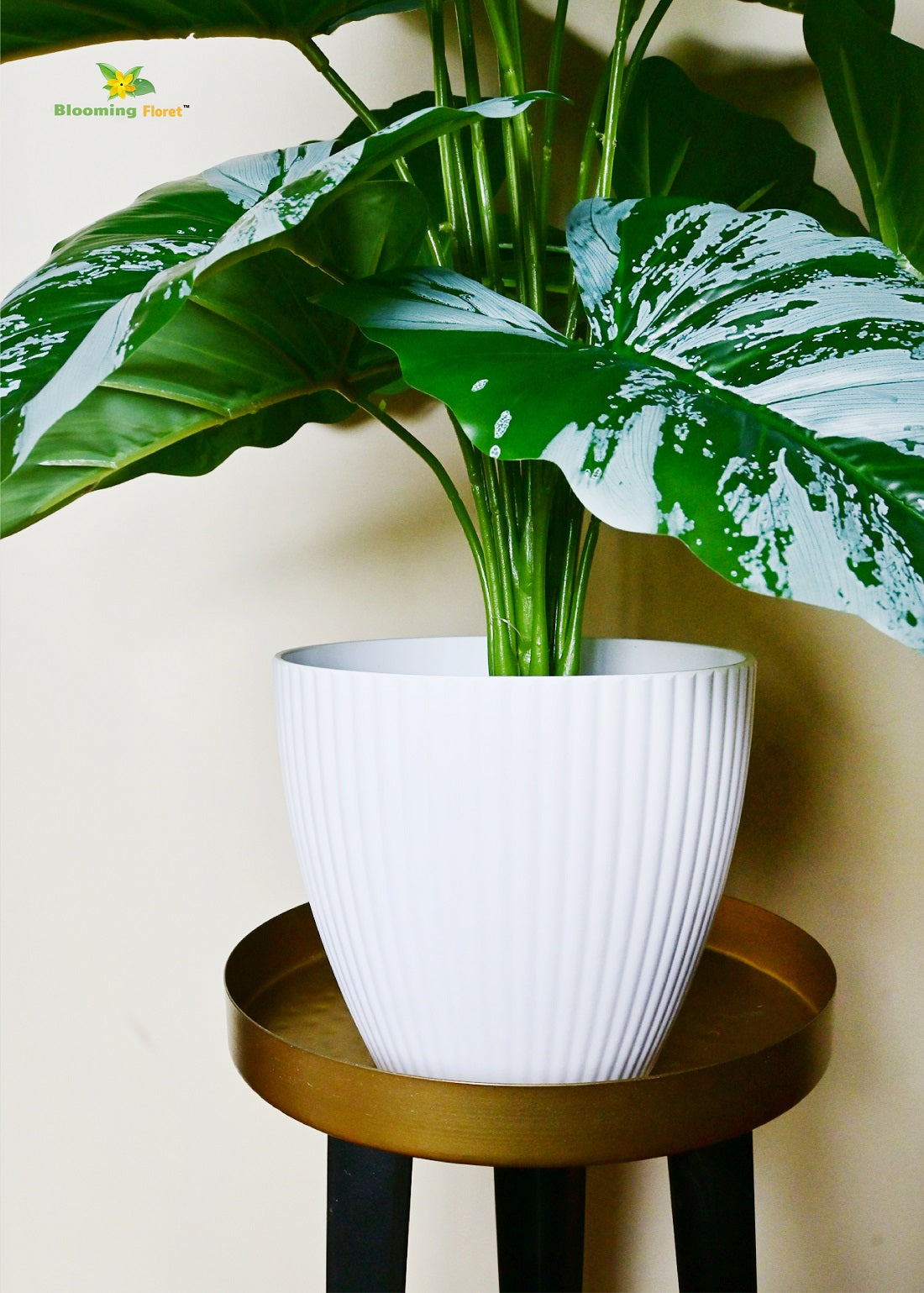 Elegant Ribbed Melamine Pot