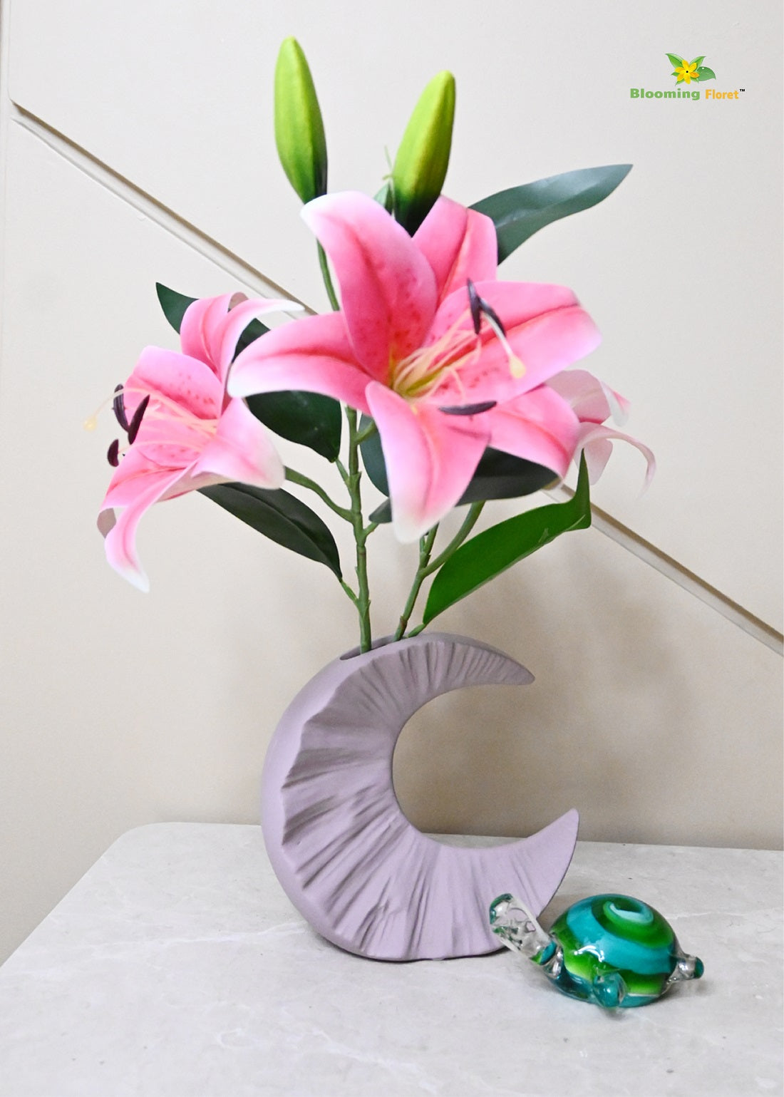 Half-Moon Ceramic Vase - Light Purple