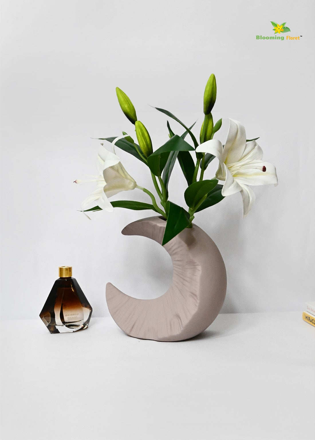 Half-Moon Ceramic Vase - Beige