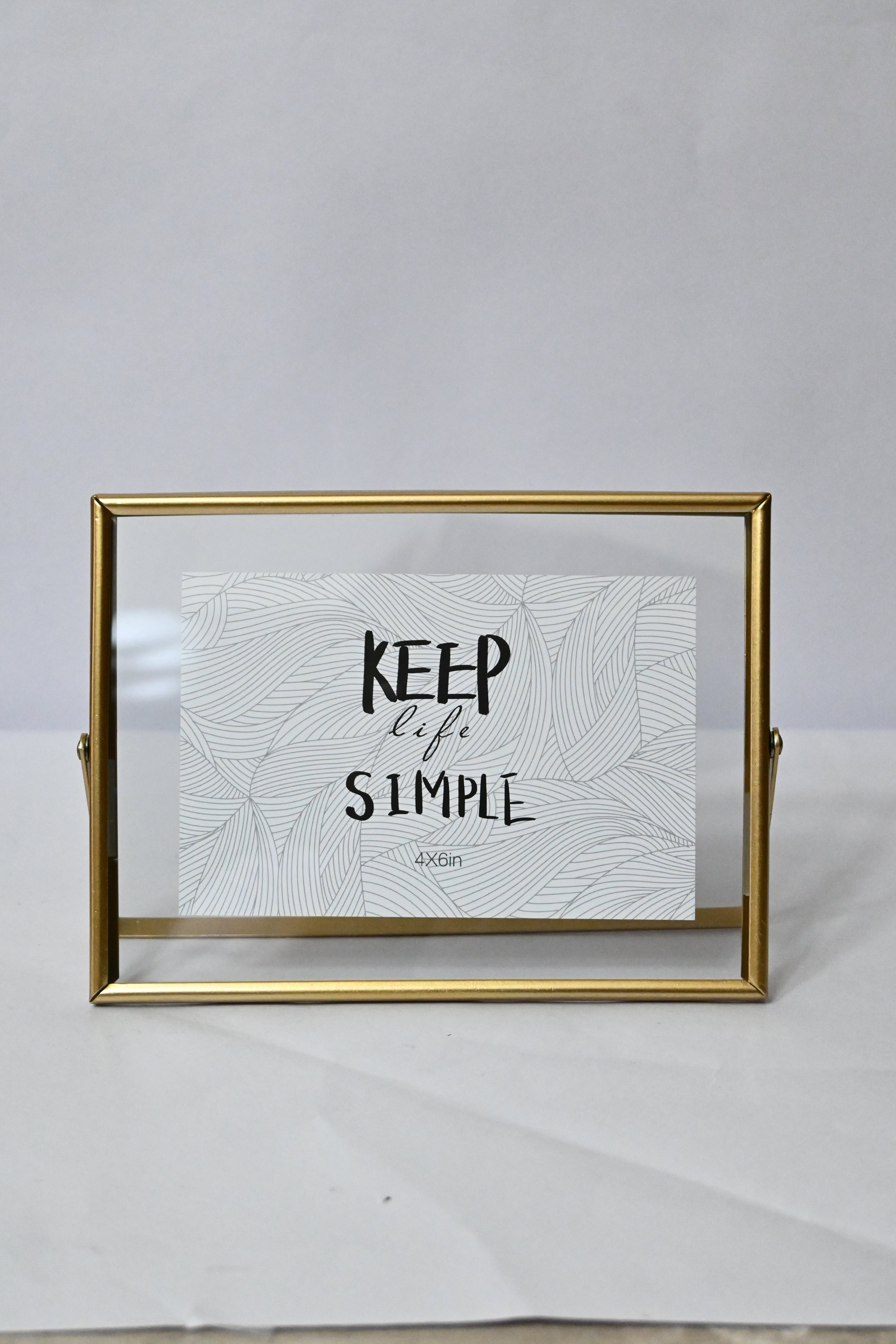 Horizontal Glass Metal Frame - Keep Life Simple