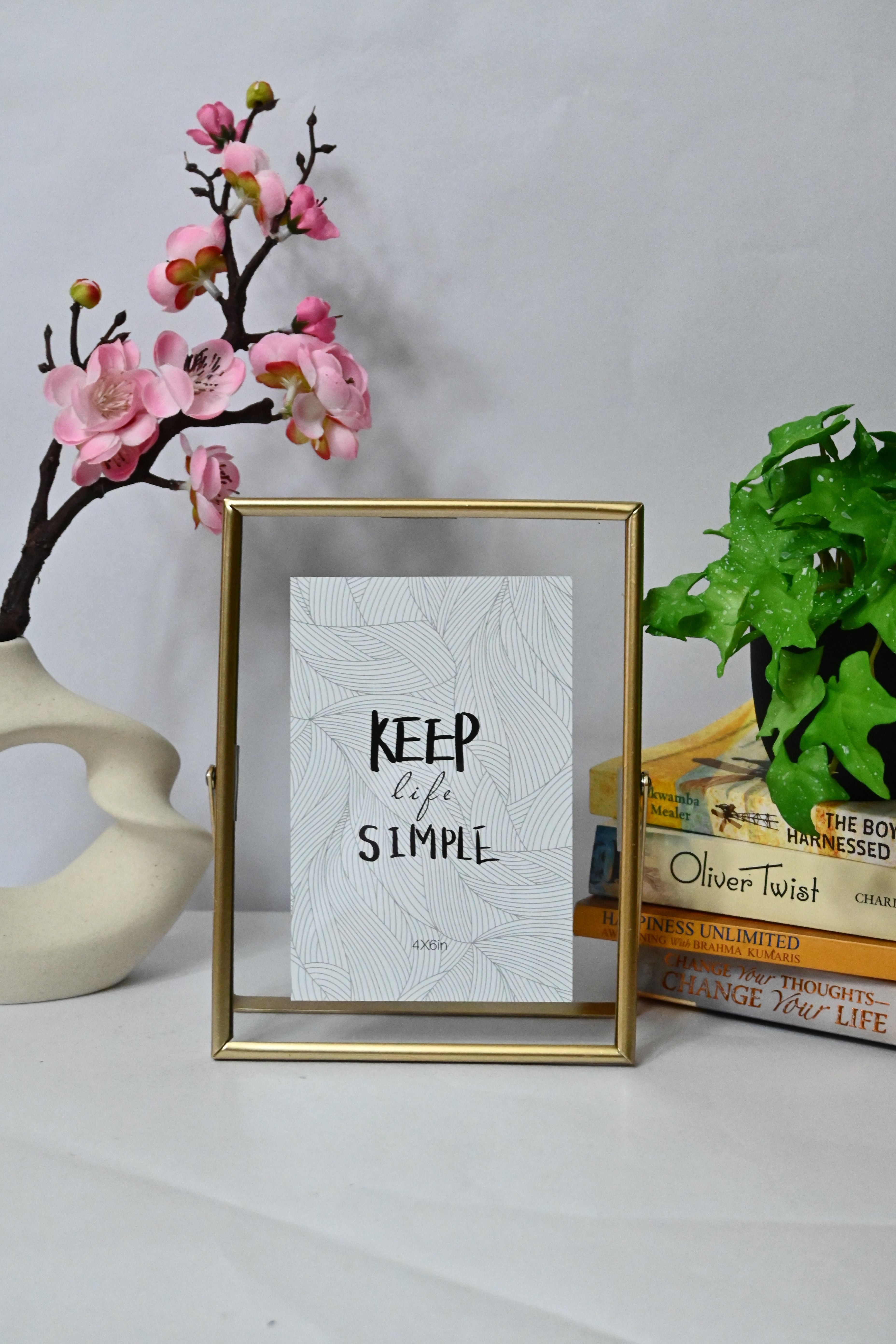 Vertical Glass Metal Frame - Keep Life Simple
