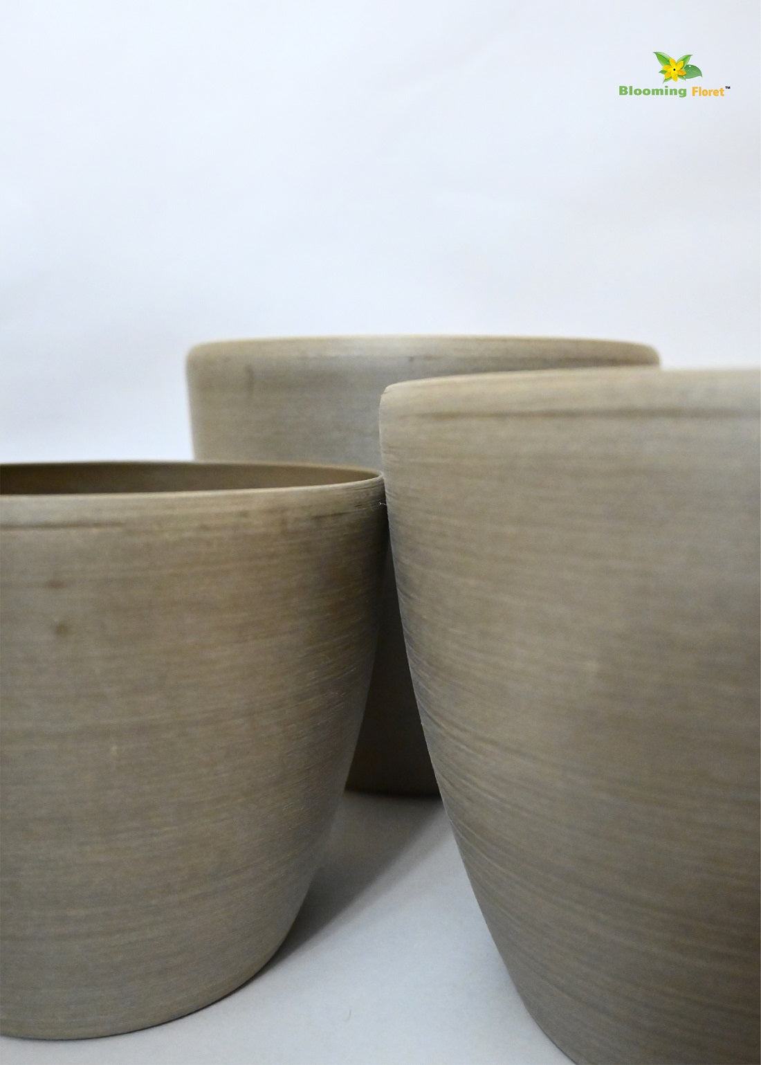 Decorative Pots Collection – Versatile Elegance for Every Space (Large, set of 3&5)