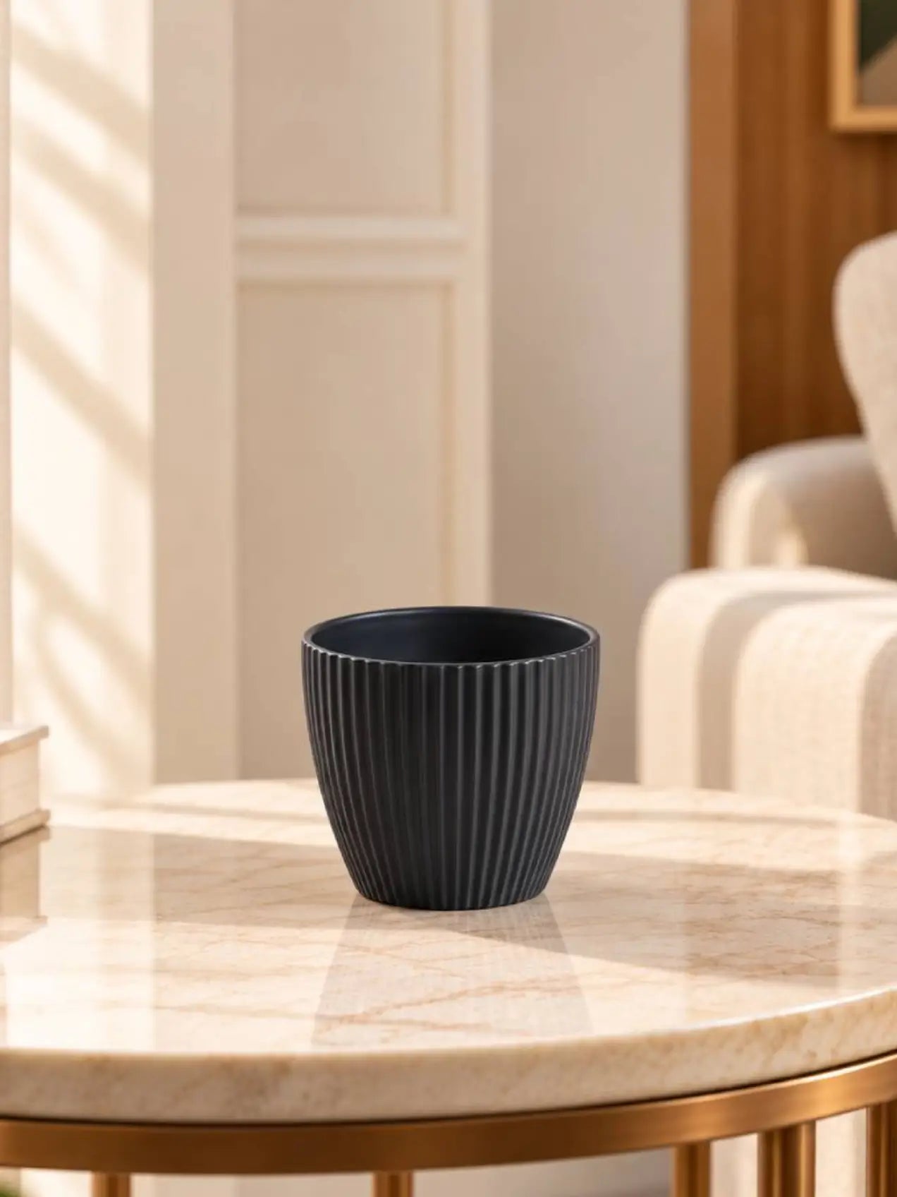 Elegant Ribbed Melamine Pot | Black | 15 cm