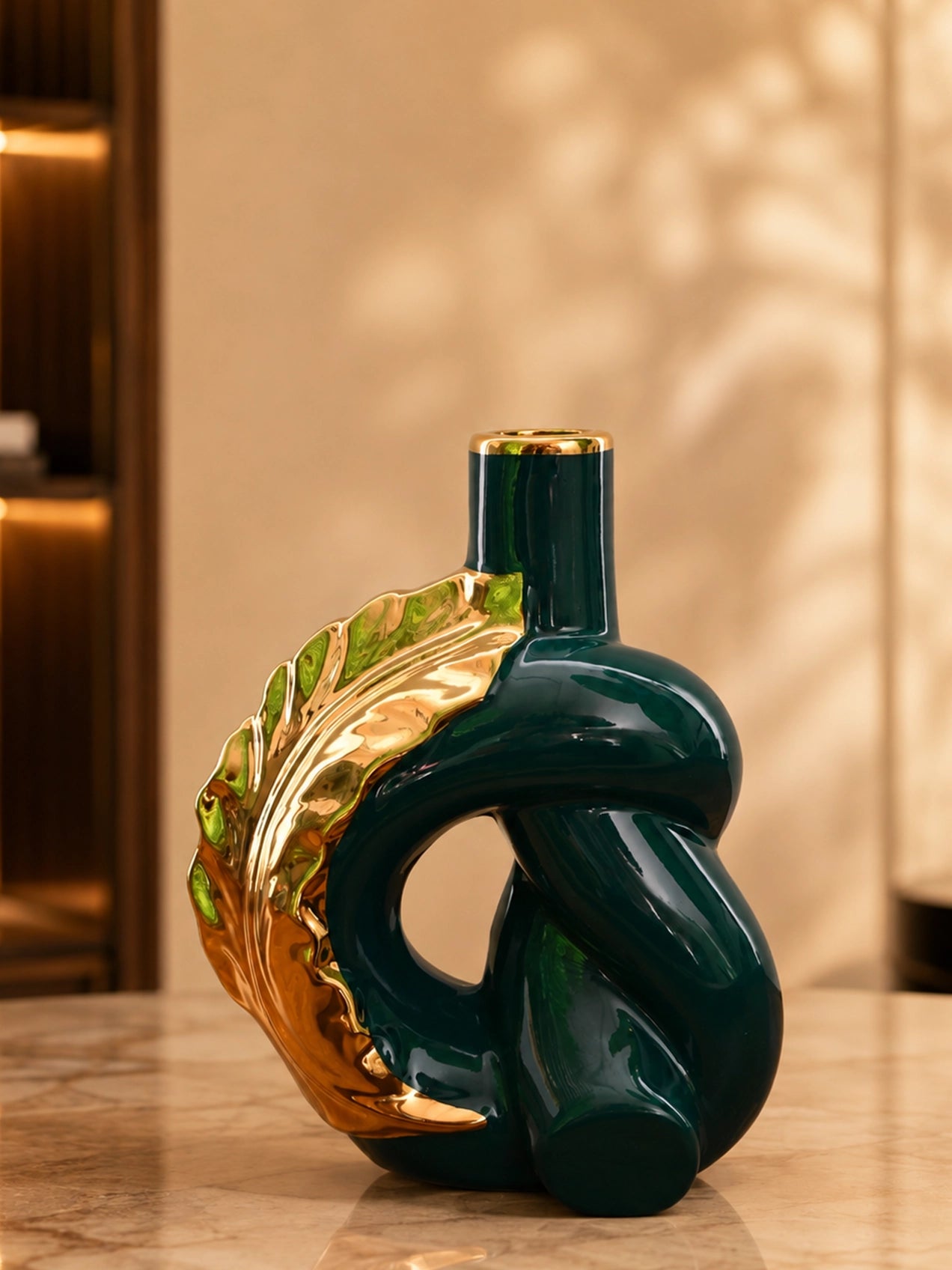 Modern Ceramic Leaf Vase | Green | 20 cm