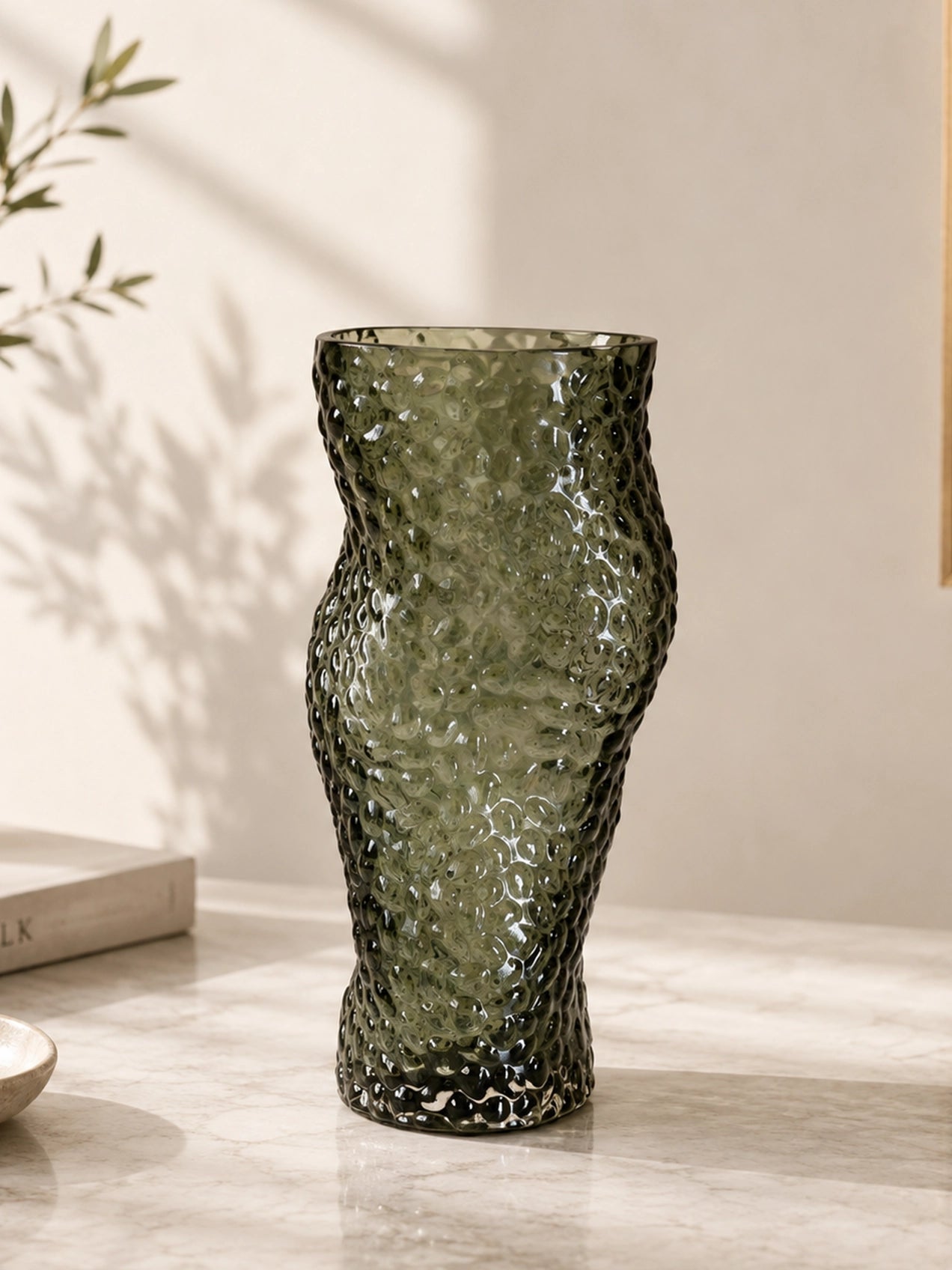 Twisted Glass Vase | Black | 23 cm