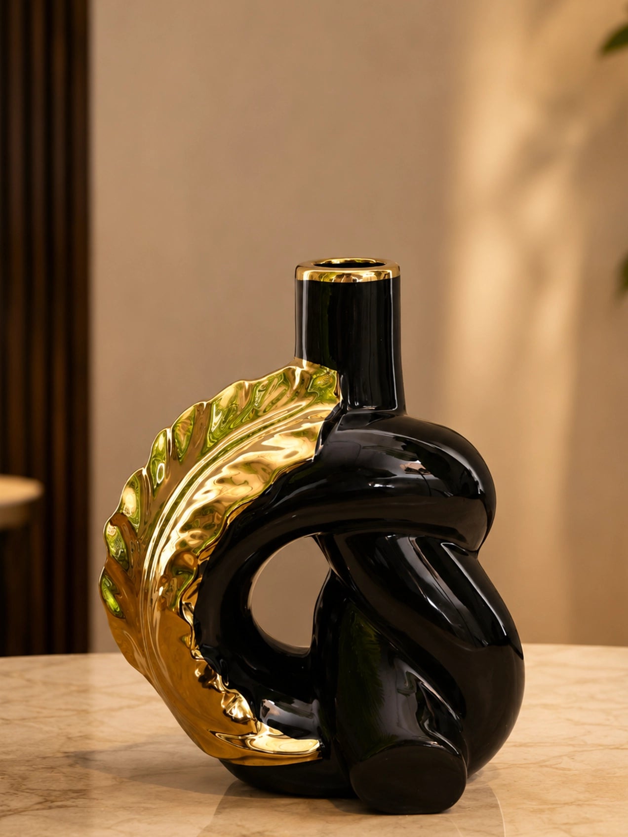 Modern Ceramic Leaf Vase | Black | 20 cm