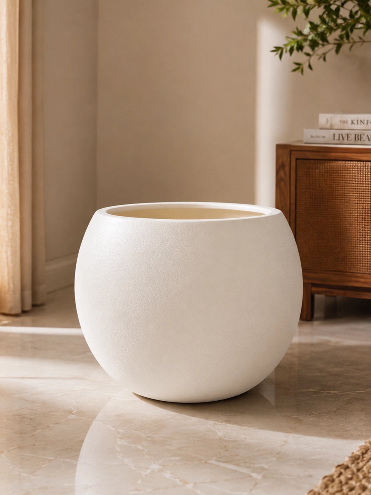 Round Planter | Off White | 33 cm