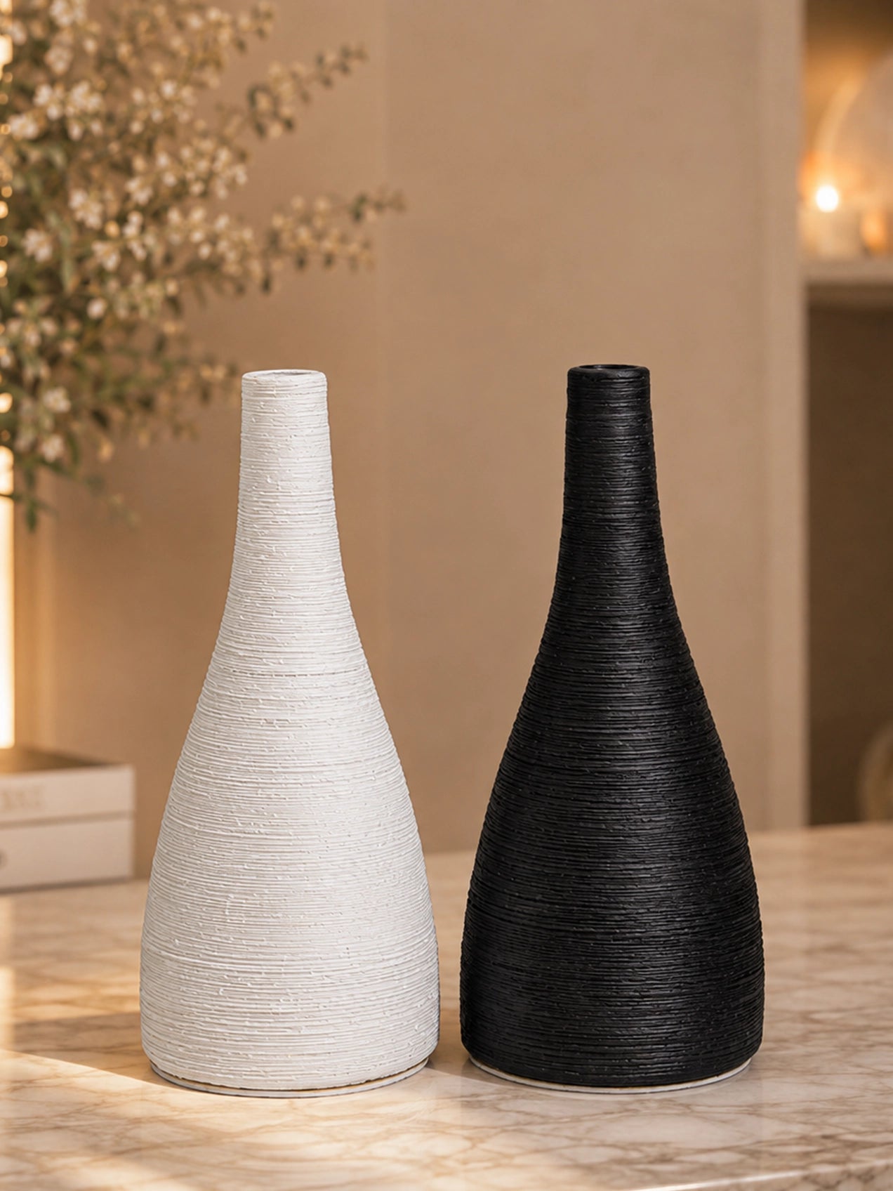 Spiral Ceramic Vase | Black & White | 20 cm