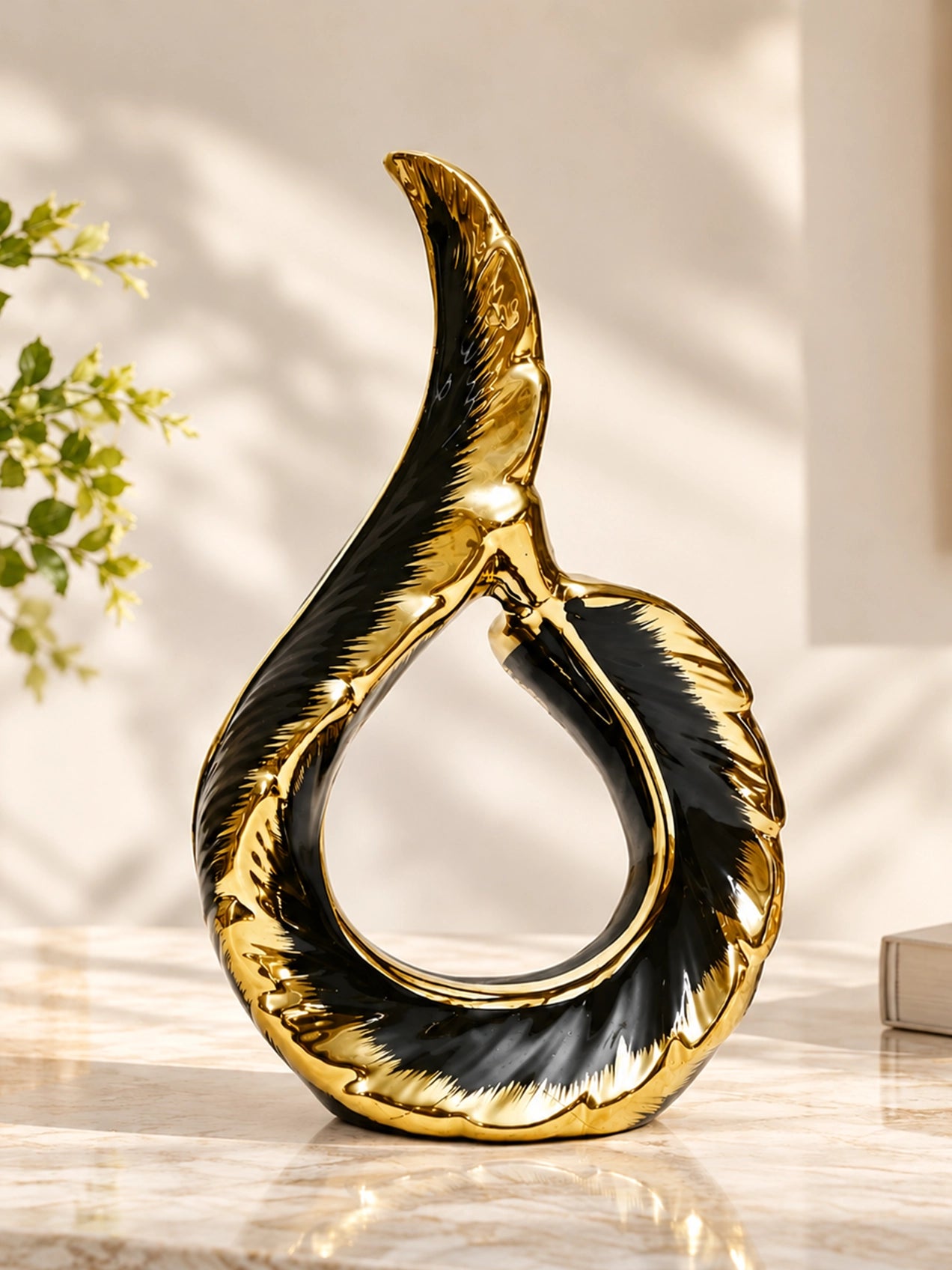Ceramic Figurine Statue | Black | 29 cm