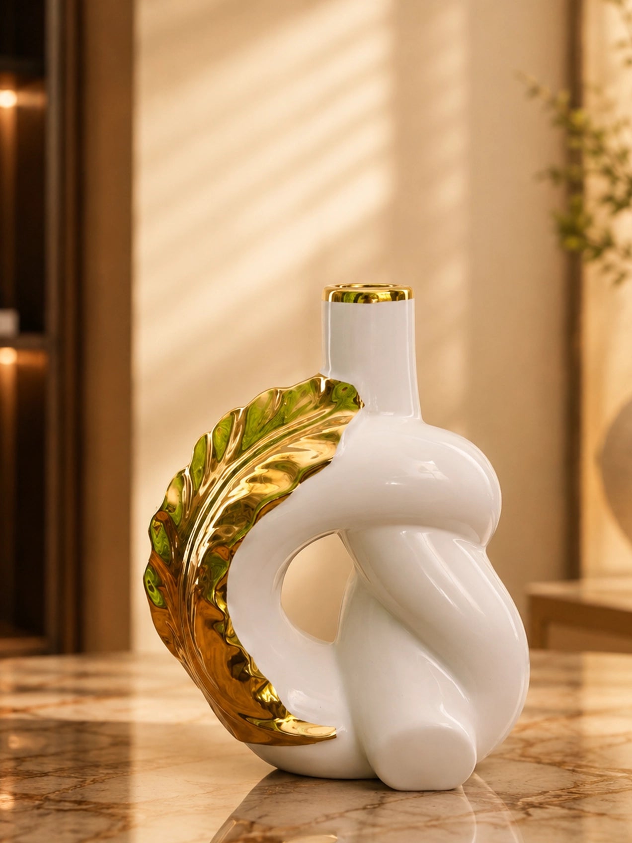 Modern Ceramic Leaf Vase | White | 20 cm